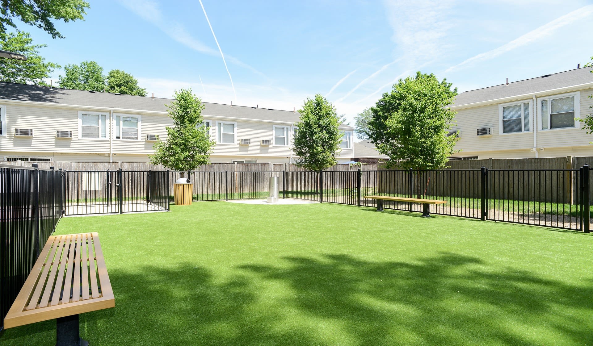 landscape at Eagle Rock Apartments & Townhomes at Brighton in Brighton, Massachusetts