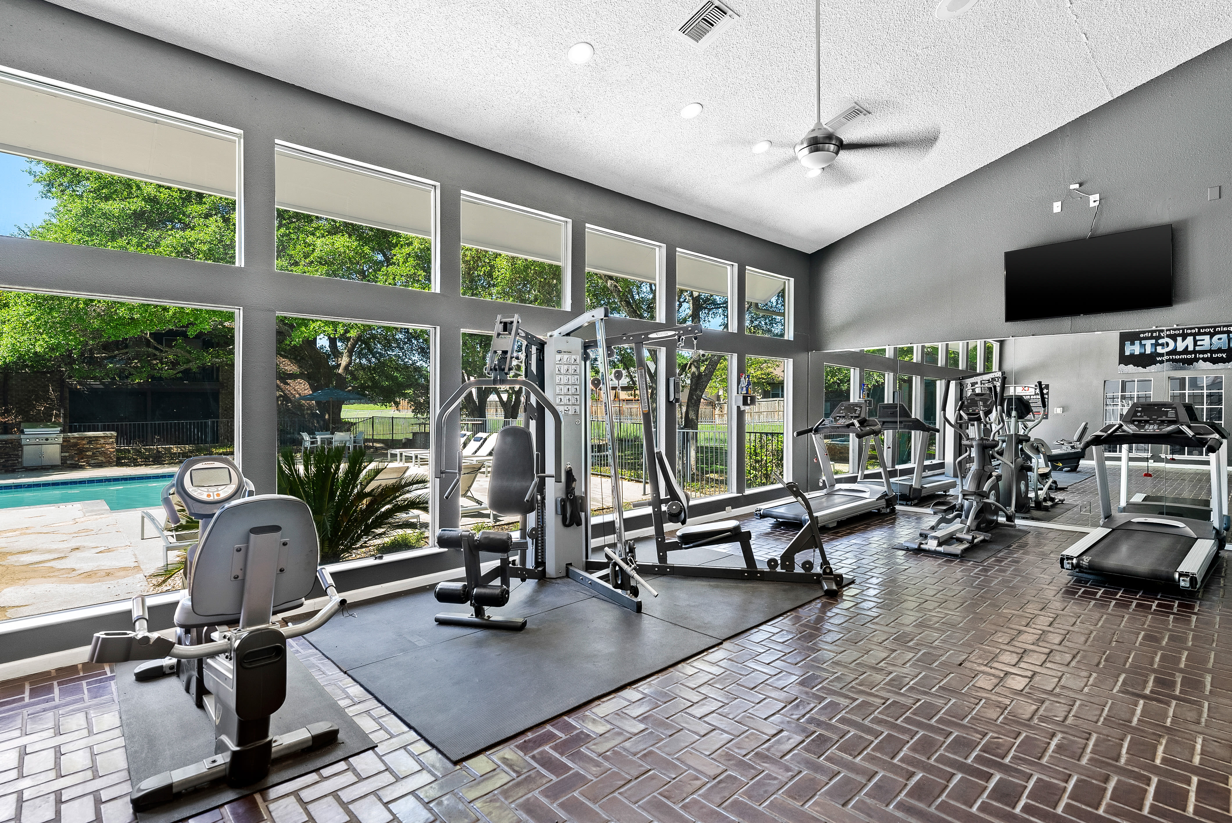 Fitness center at The Lennox in San Antonio, Texas