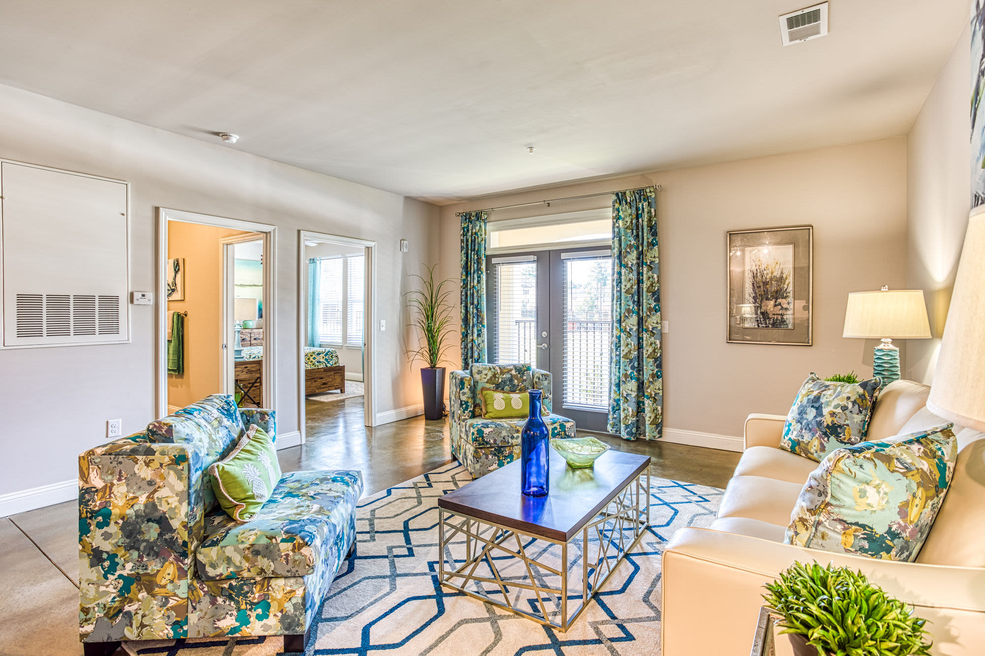 Cozy living room at Beckstone Apartments in Summerville, South Carolina
