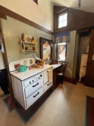 Timeless Style: Riverside Vintage Home Tour 