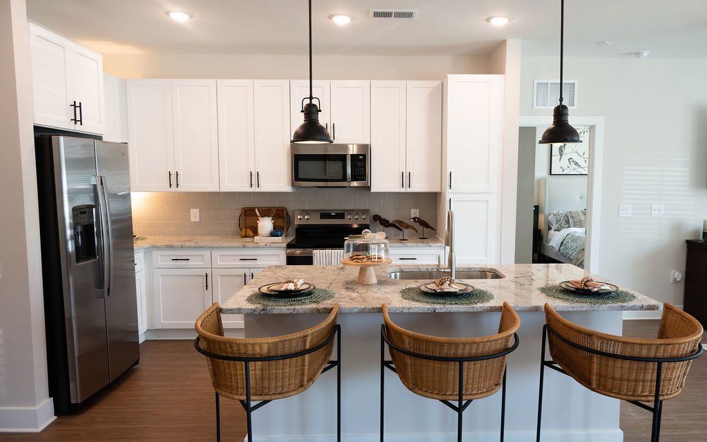 Fully equipped kitchen at Lake Forest at Swift Creek in Midlothian, Virginia