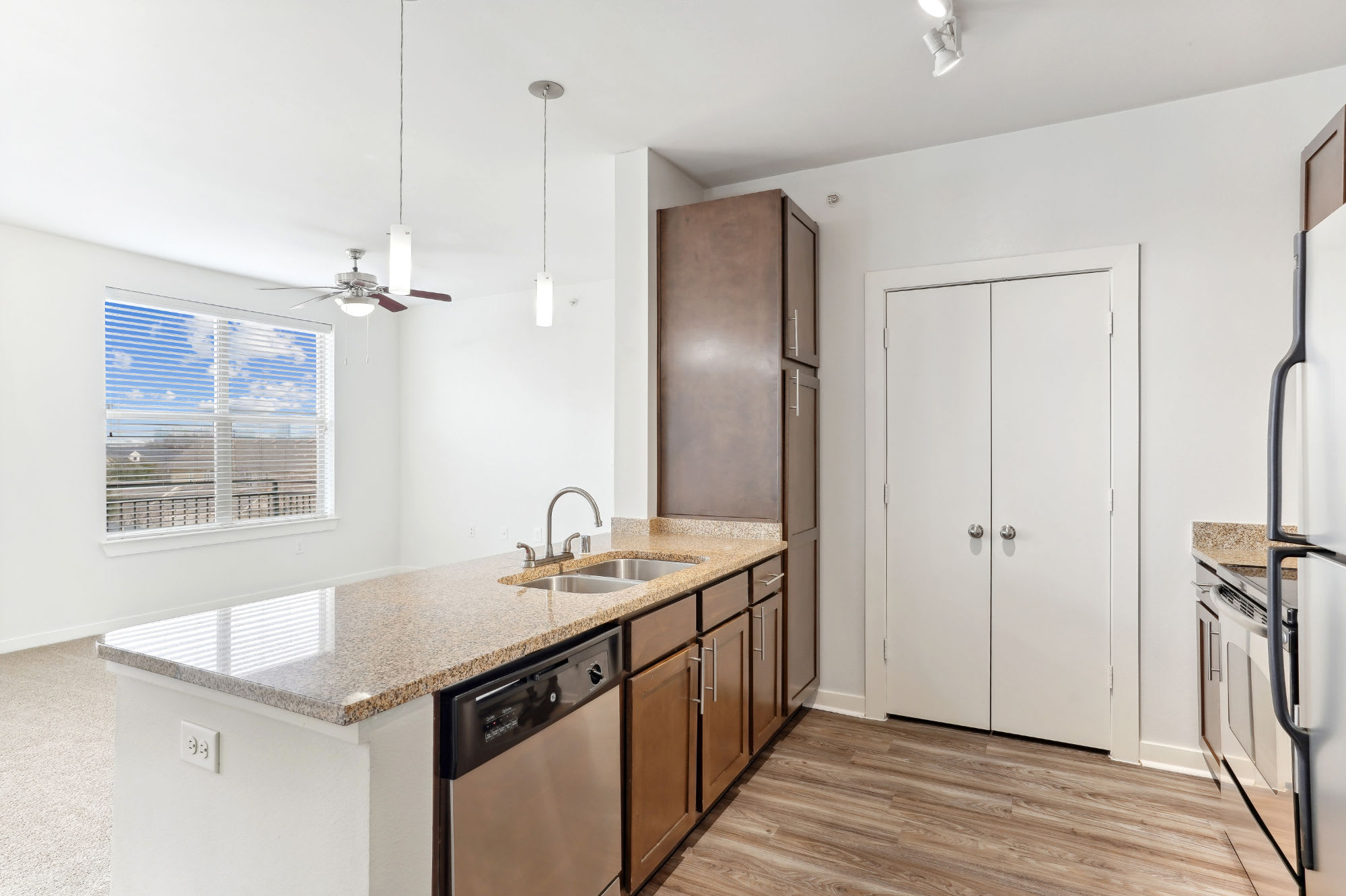 white kitchen at Flatiron District at Austin Ranch in The Colony, Texas