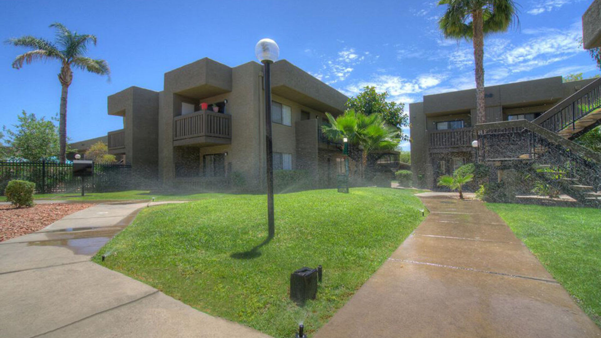 Exterior shot of the apartment at Raystone Apartments in Phoenix, Arizona