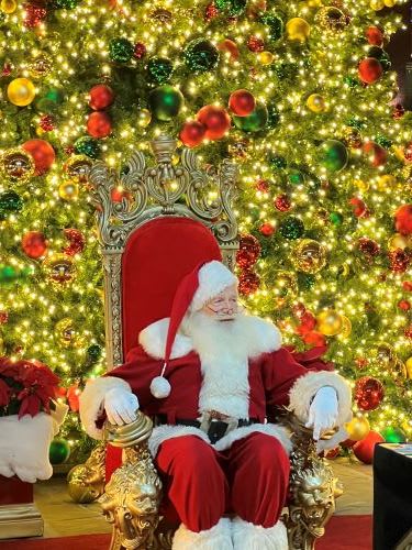 It was a Very Merry Season at the Shoppes in Chino Hills