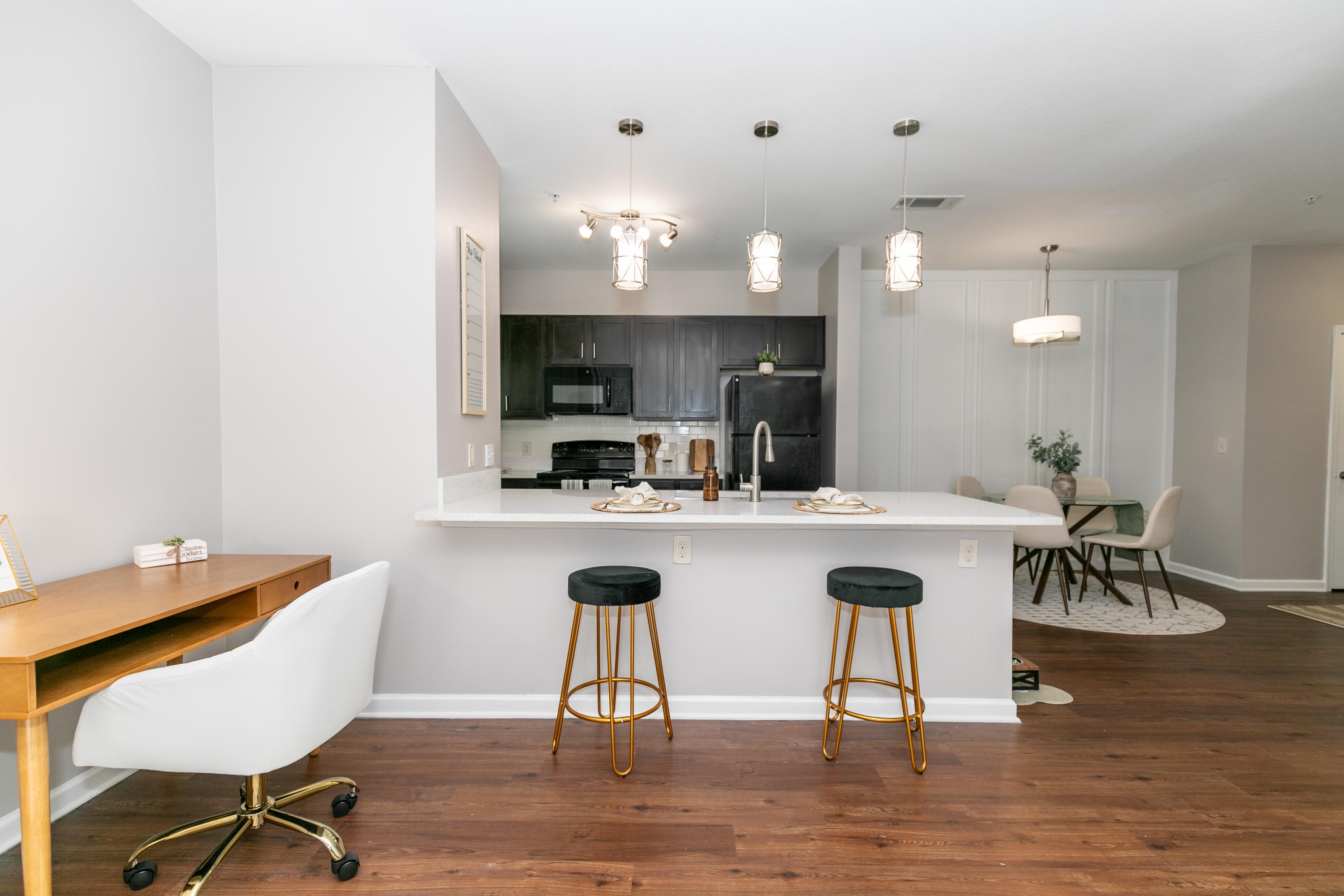 Dining and Kitchen with appliances at Thomaston Crossing in Macon, Georgia