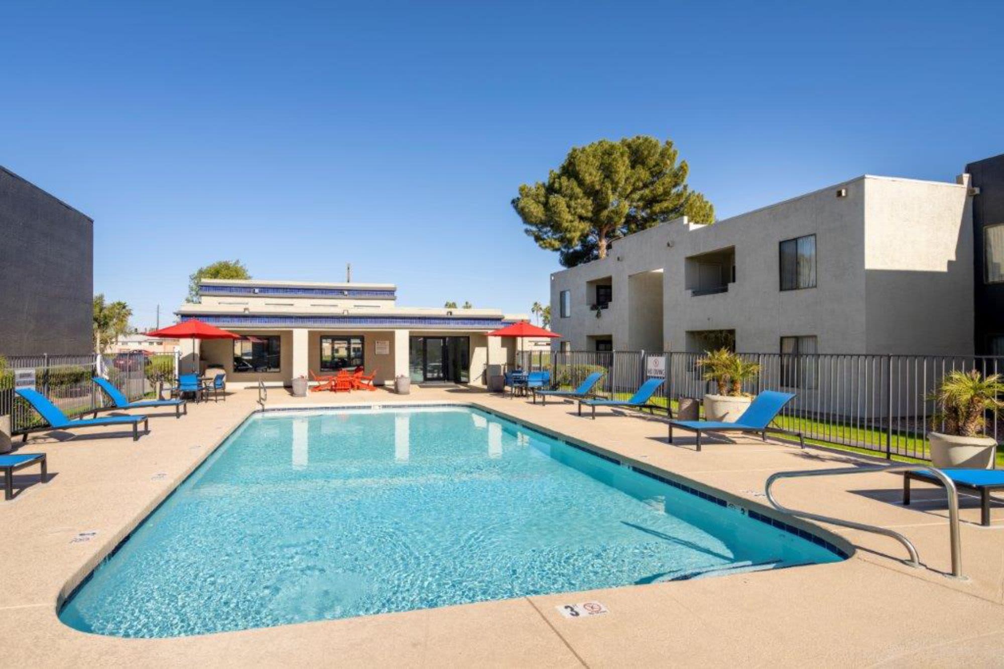 Amenities at Sunpointe in Phoenix, Arizona