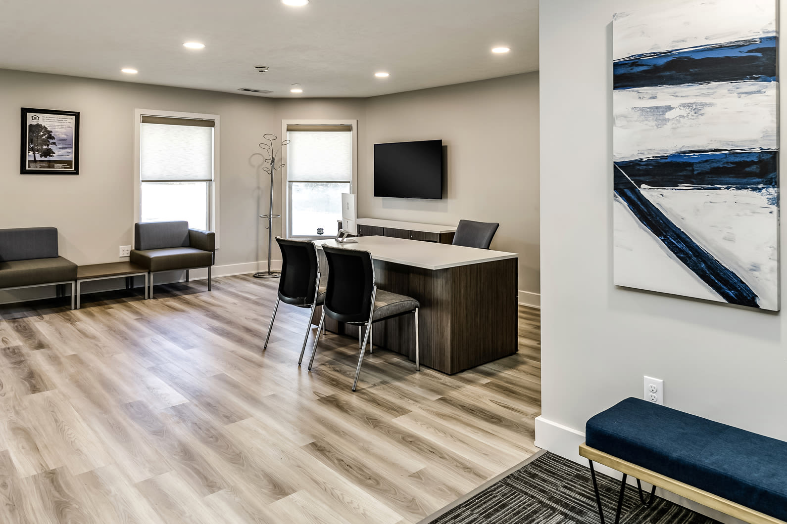 Business center at The Falgrove Apartments in Omaha, Nebraska