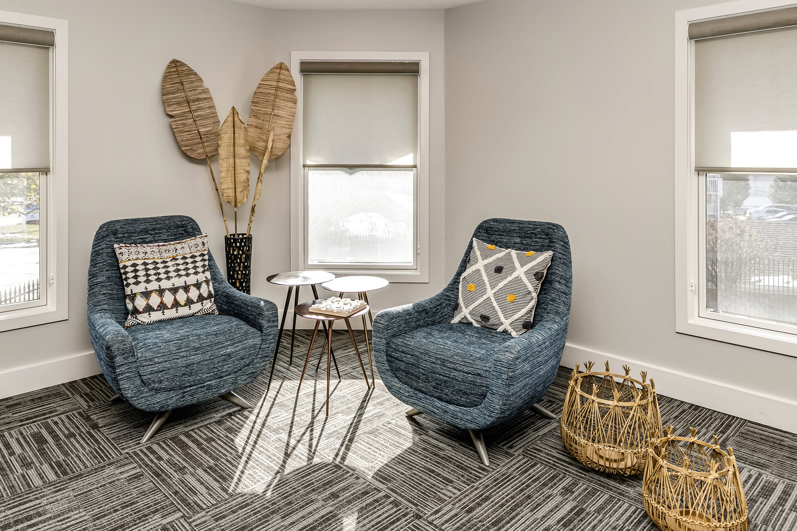 Cozy seating area at The Falgrove Apartments in Omaha, Nebraska