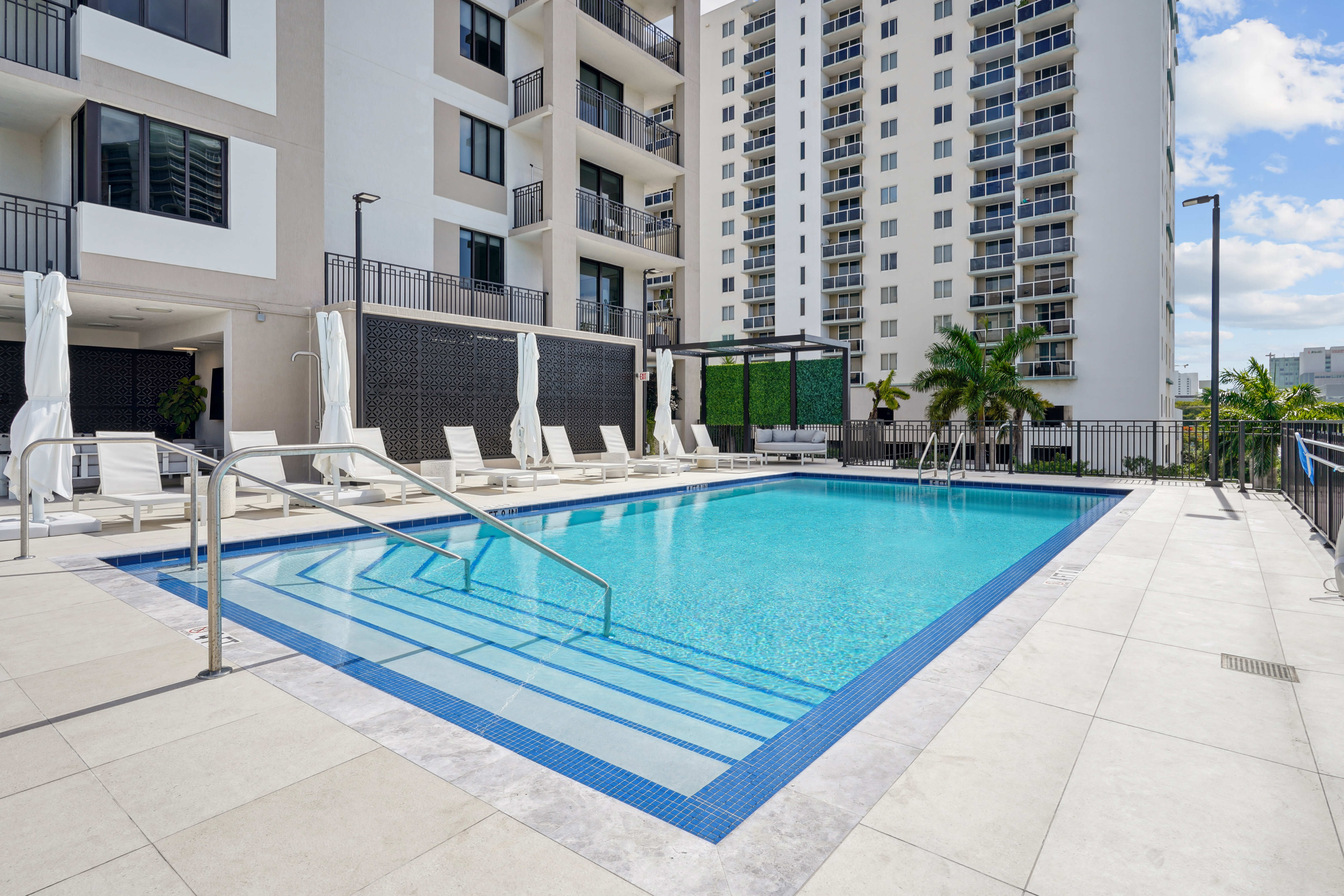 Features at Fifteen in Miami, Florida