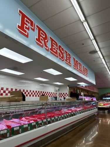 The New SF SuperMarket in Modesto is Huge!