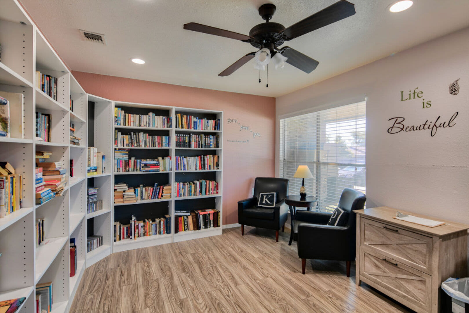 Community library at King Place Apartments in Greenville,Texas