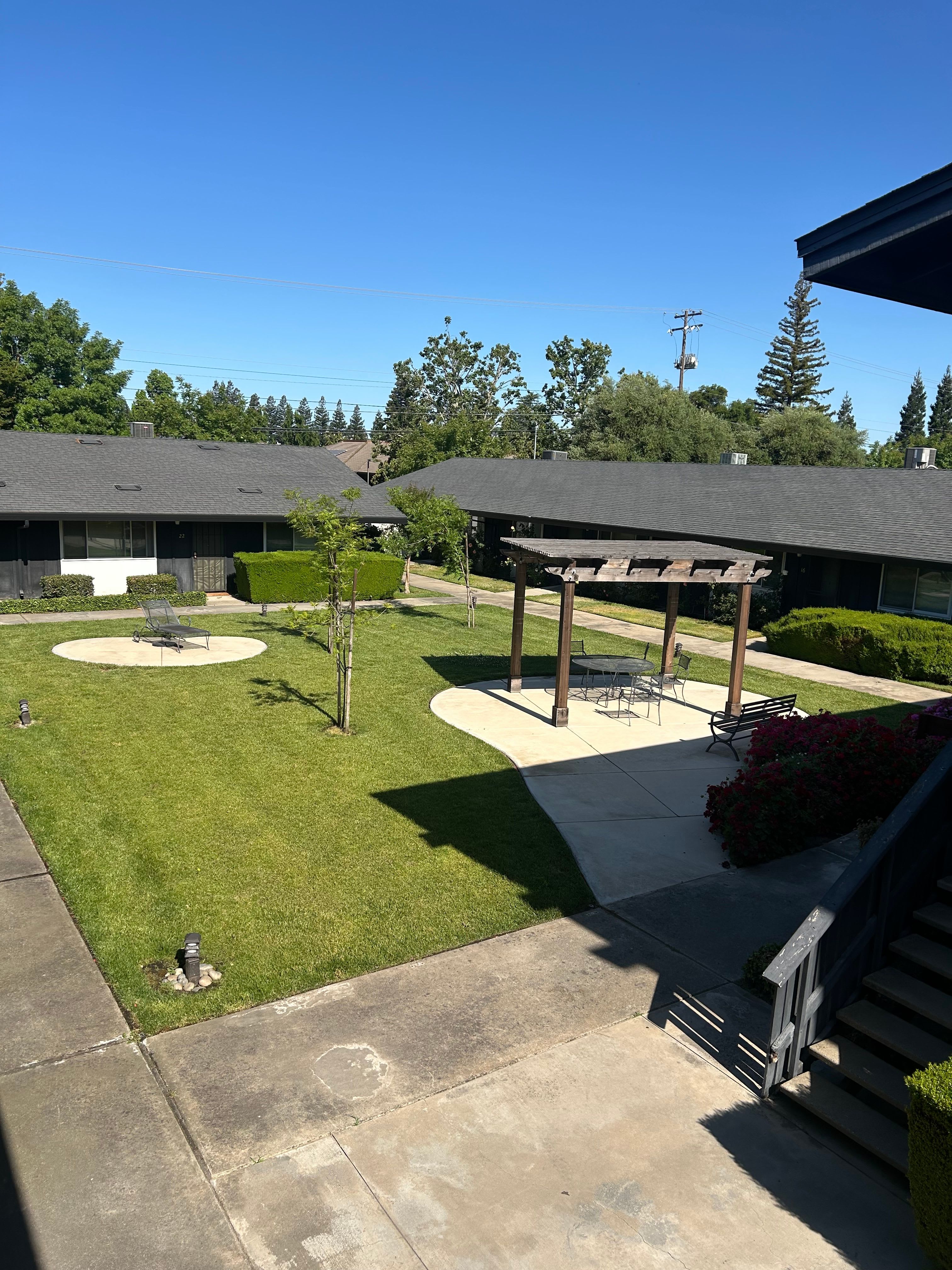 Grass Area at La Espana Garden in Lodi, California