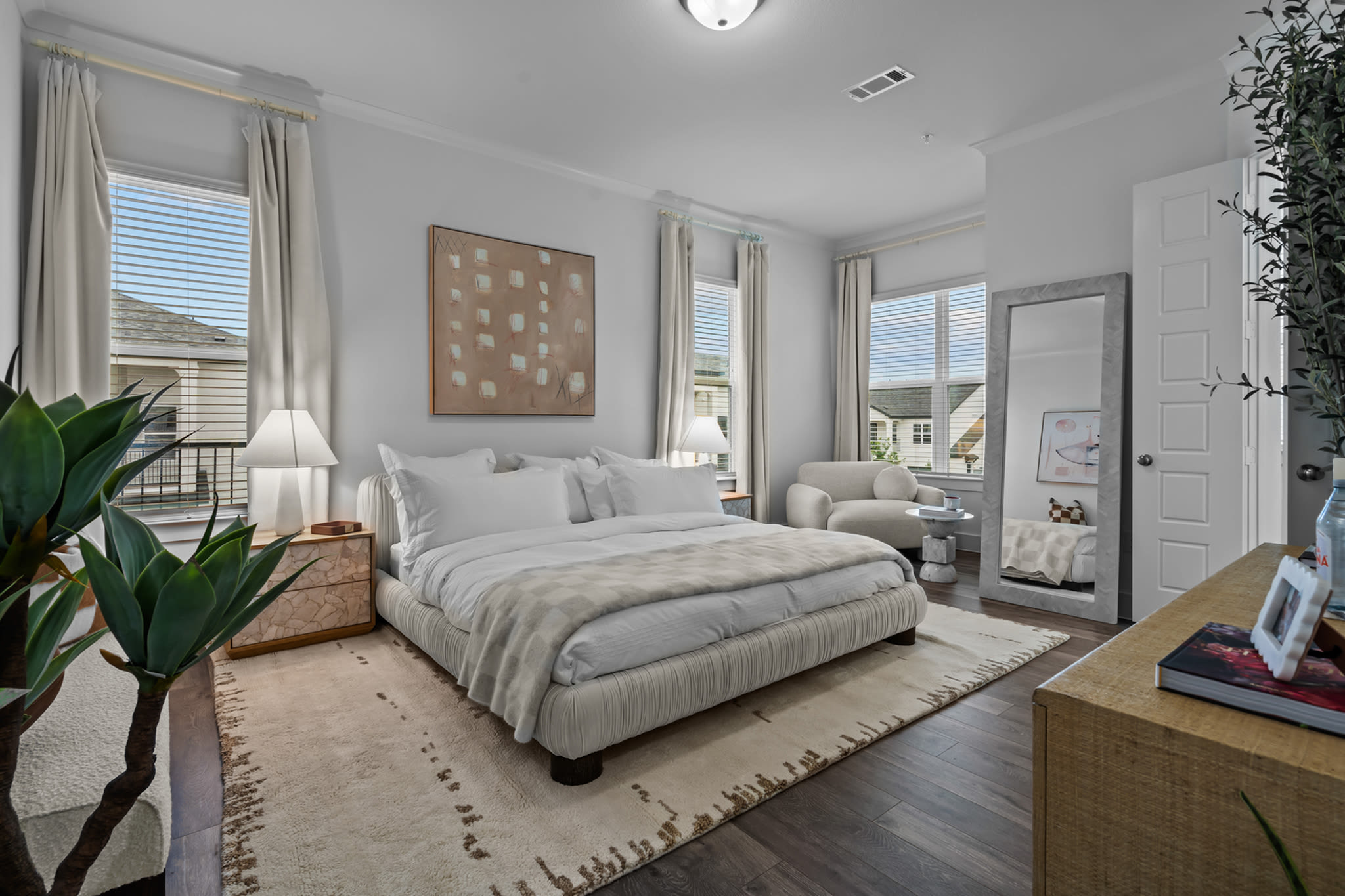 Apartments in Buda, Texas at Luxe Of Buda