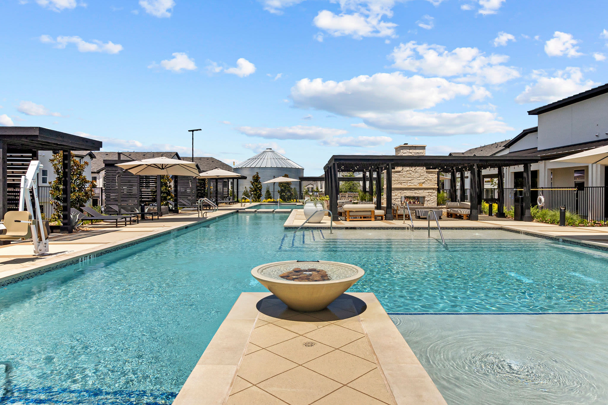 Luxe Of Buda apartments in Buda, {location_state_name}}
