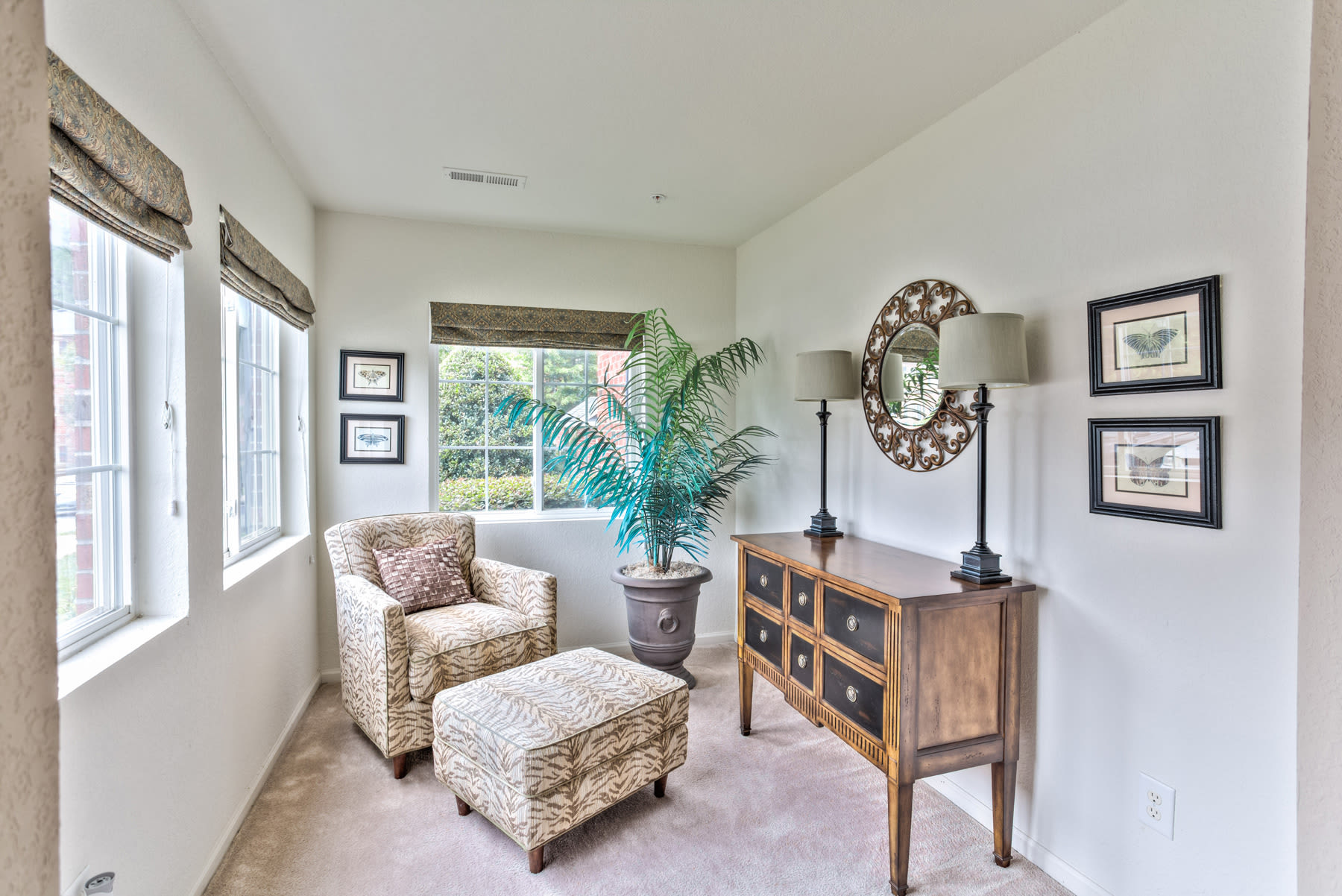Reading nook at Carroll at Cane Ridge Apartments in Antioch, Tennessee