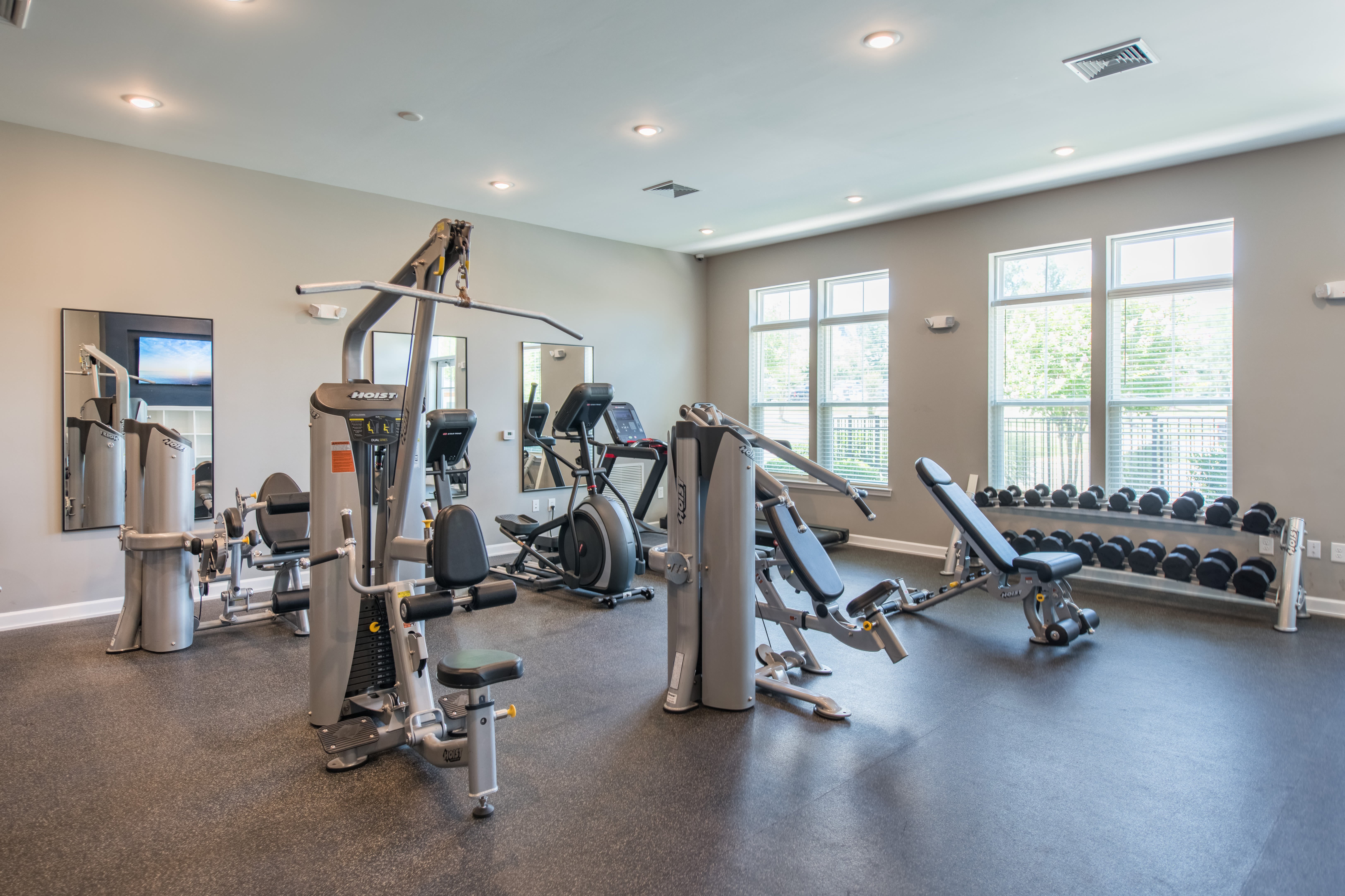 Gym room at Commonwealth Apartments in Midlothian, Virginia