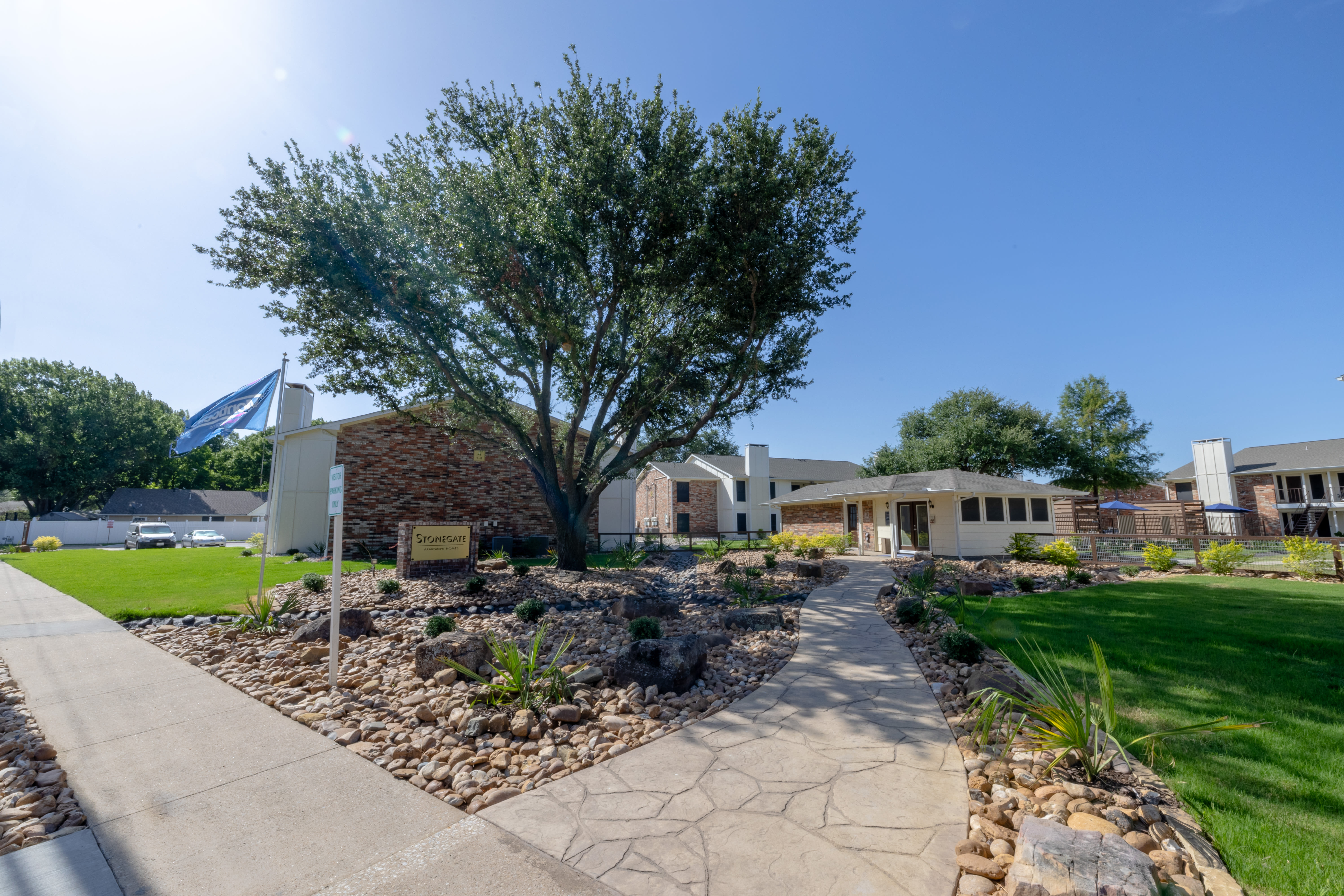 outside view at Stonegate Apartments in Mckinney, Texas