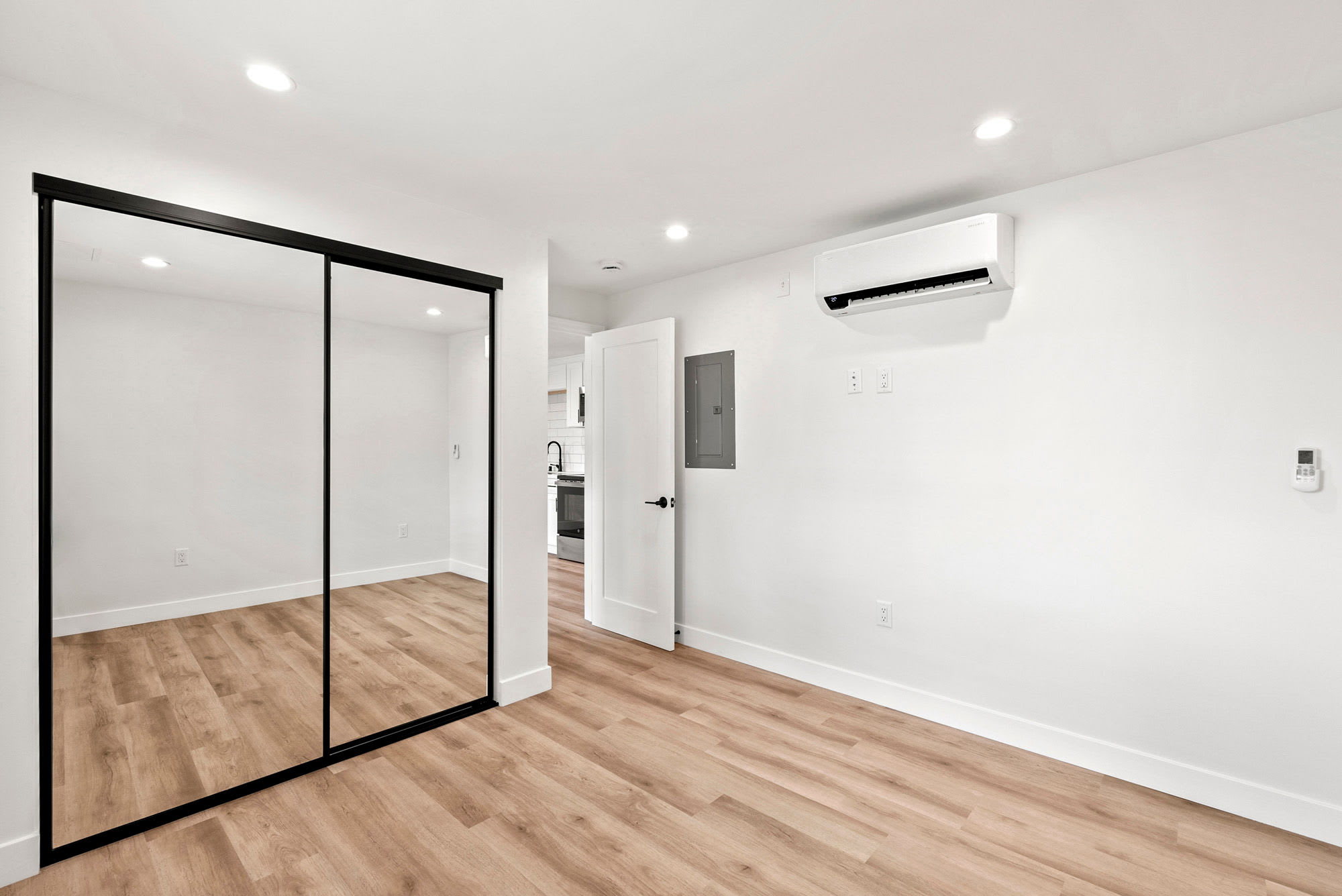 Mirrored closet door at The Howard, Glendale, California