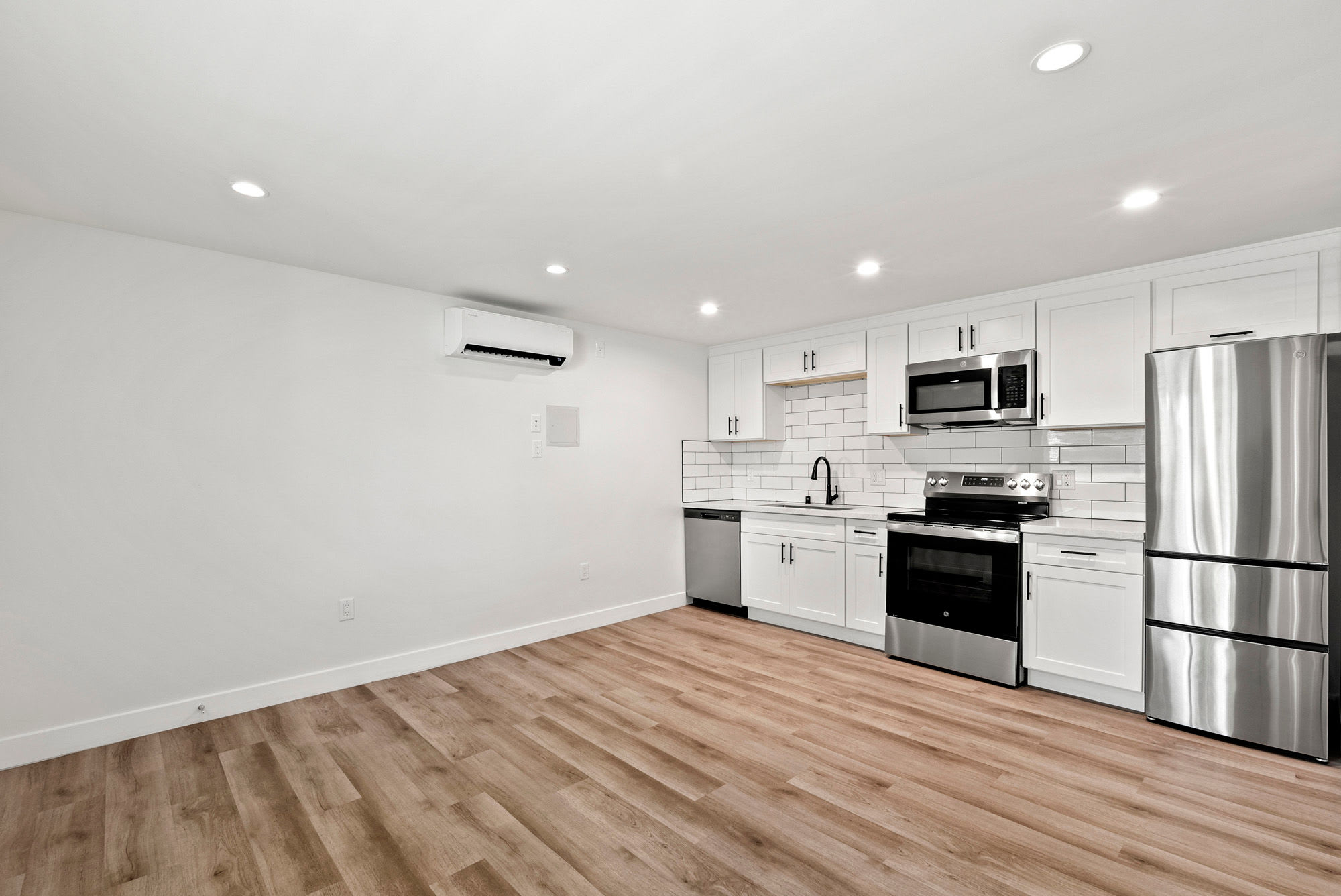 Kitchen at The Howard, Glendale, California