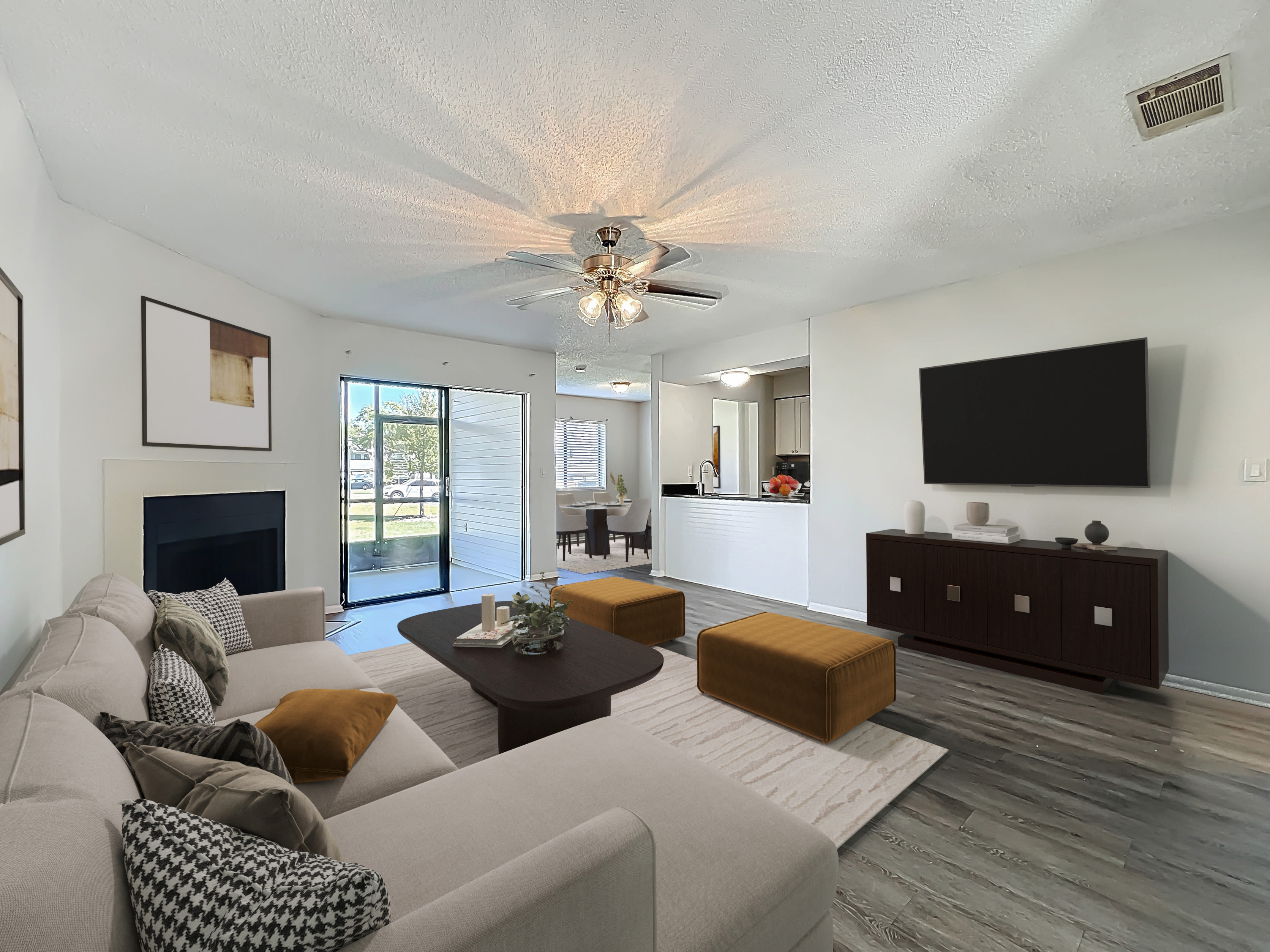 Living room at Stone Creek at Wekiva in Altamonte Springs, Florida