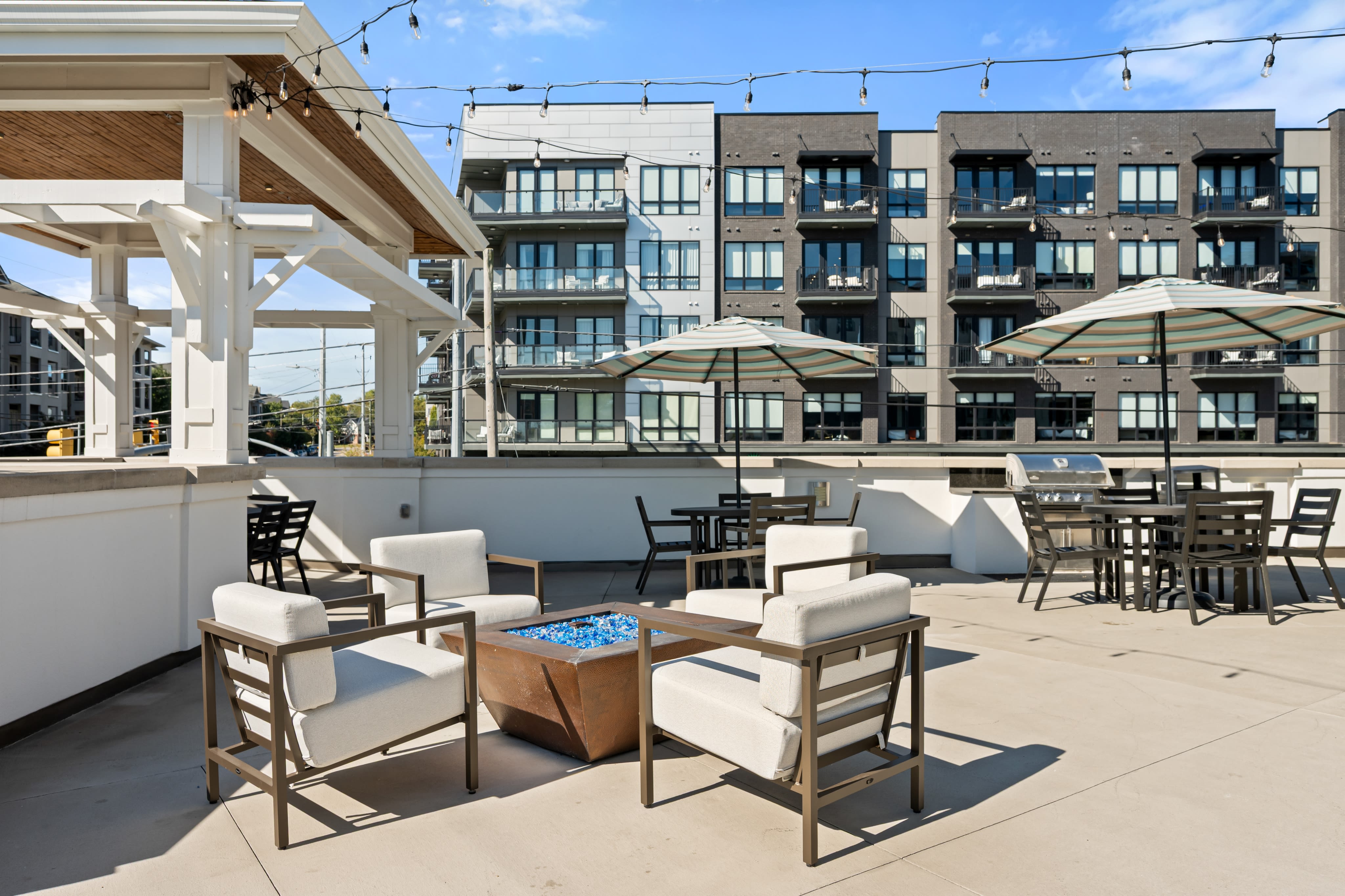 Outdoor lounge area at Duet | Apartments in Nashville, Tennessee