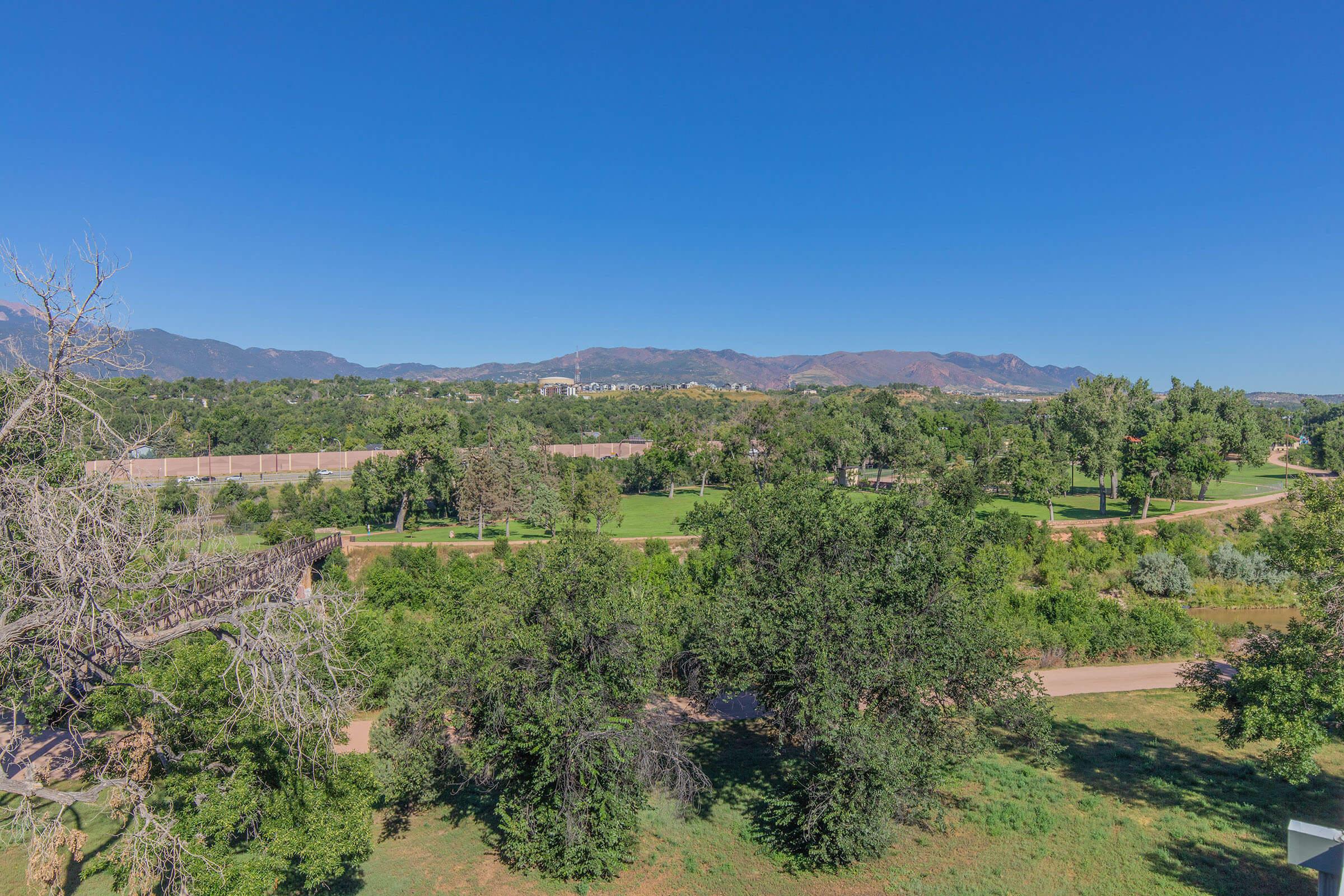 Mountain views at Boulder Crescent in Colorado Springs, Colorado