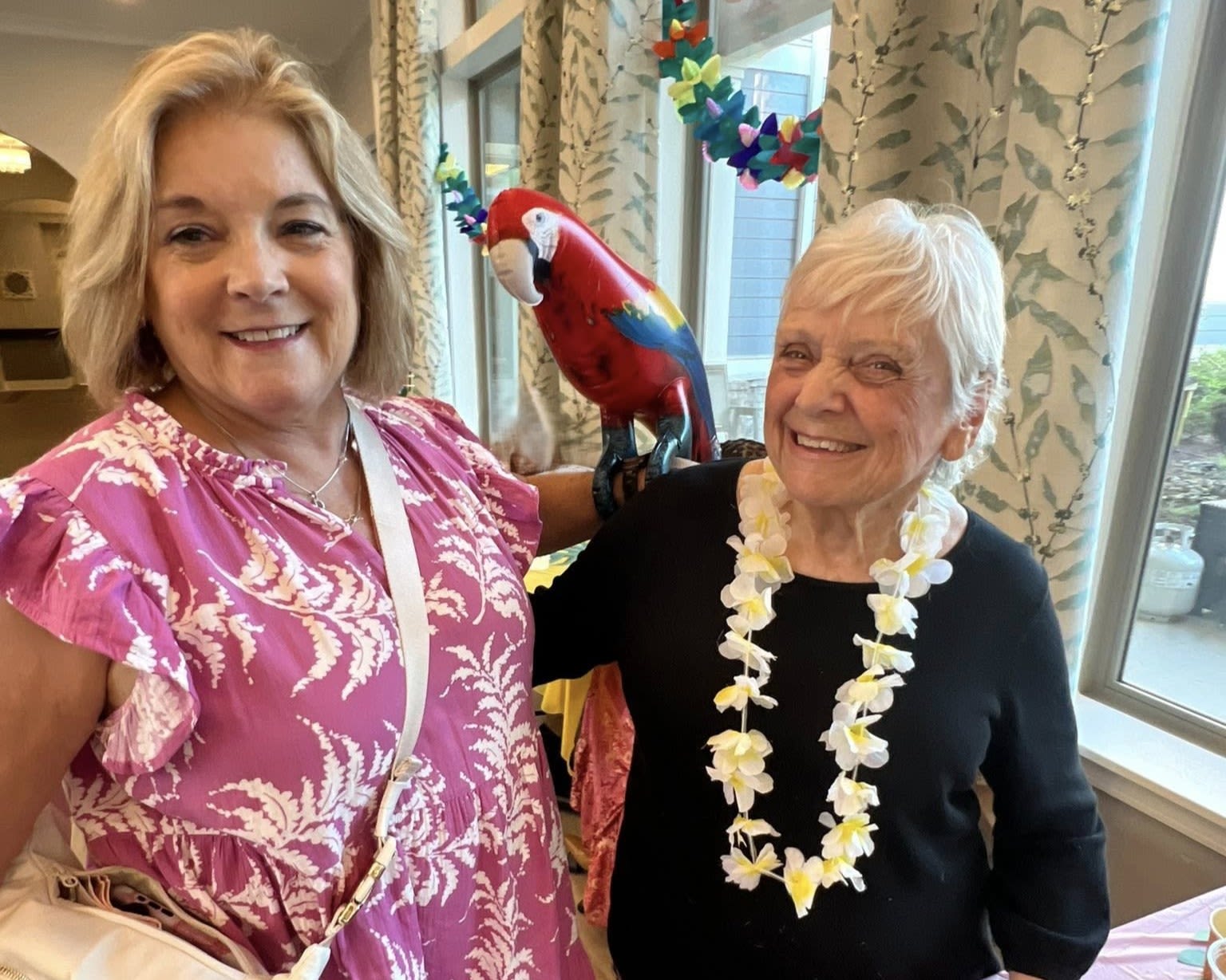 Happy residents enjoying an meal at The Barclay at Whiskey Road in Aiken, South Carolina