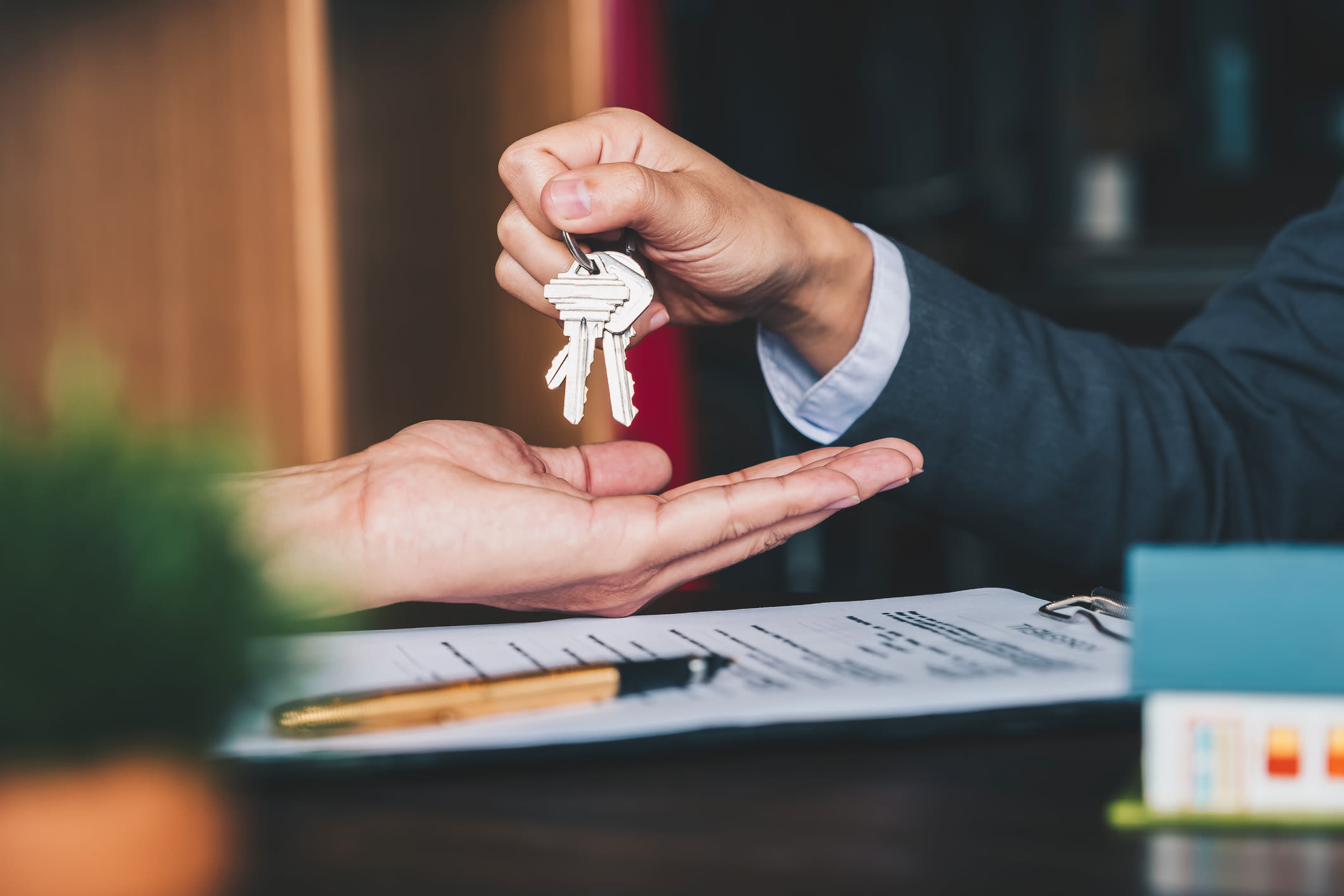 Resident getting keys at Waveland Commons in Waveland, Mississippi