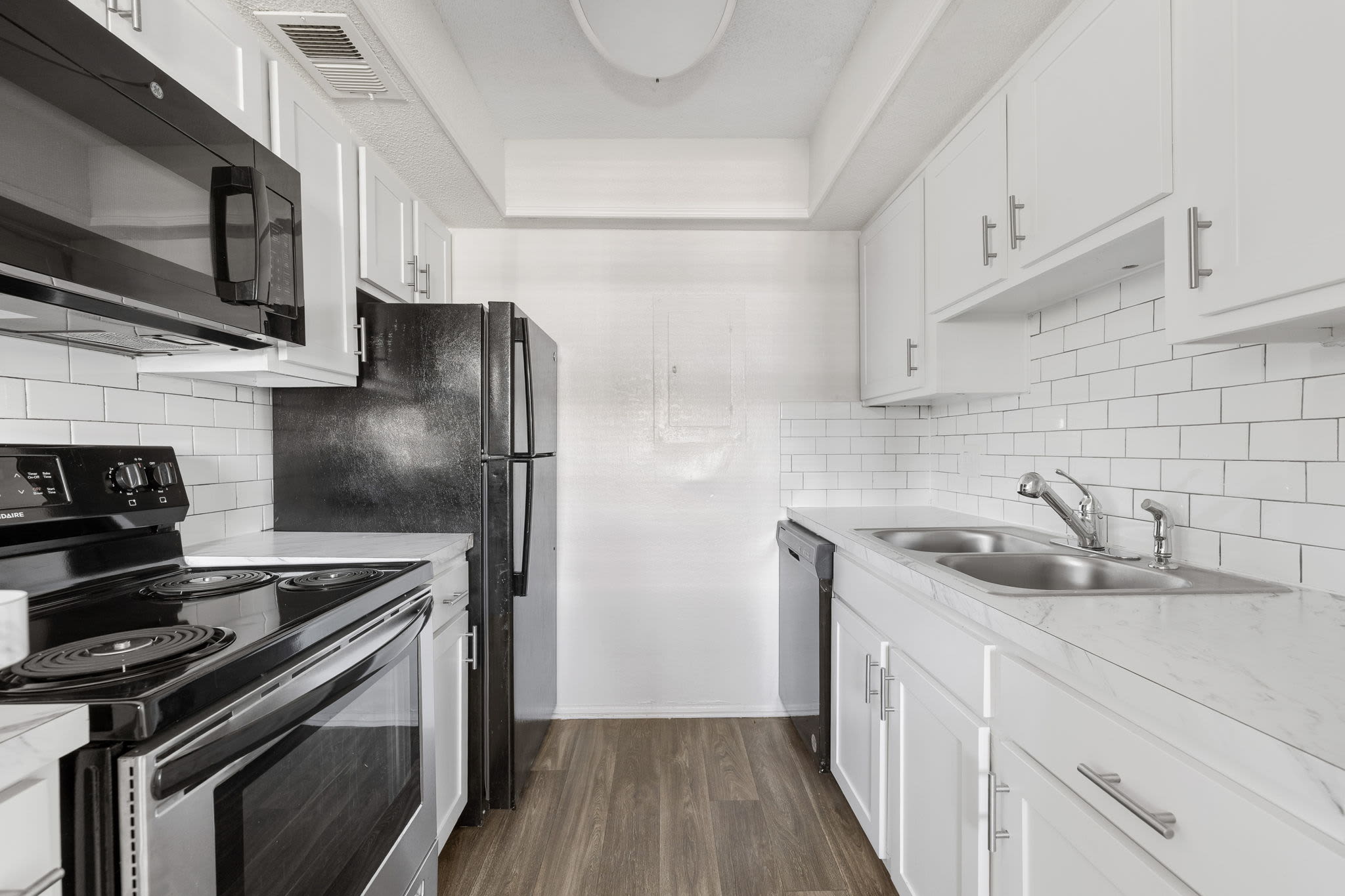 Updated kitchen of Palmetto Square in Charleston, South Carolina