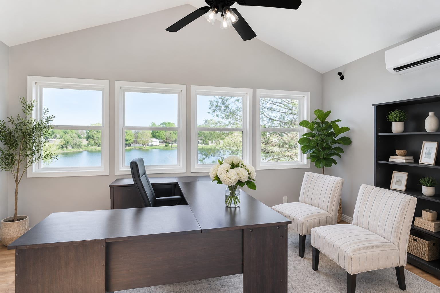 Office space at Canton Lakeside Village in Canton, Texas
