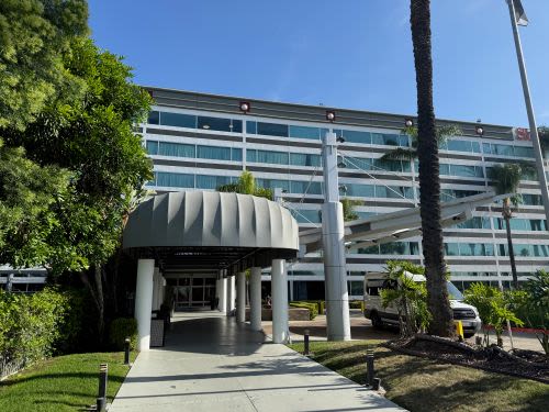 Sheraton Ontario Airport Hotel Review: A Great Stay for Business Travelers