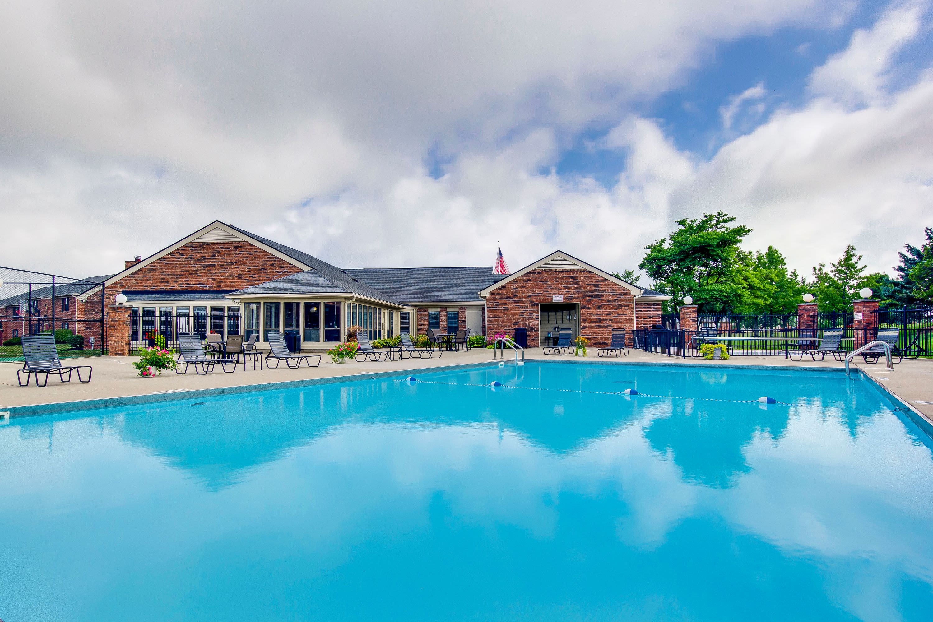Sparkling pool at The Highlands in Fairborn, Ohio