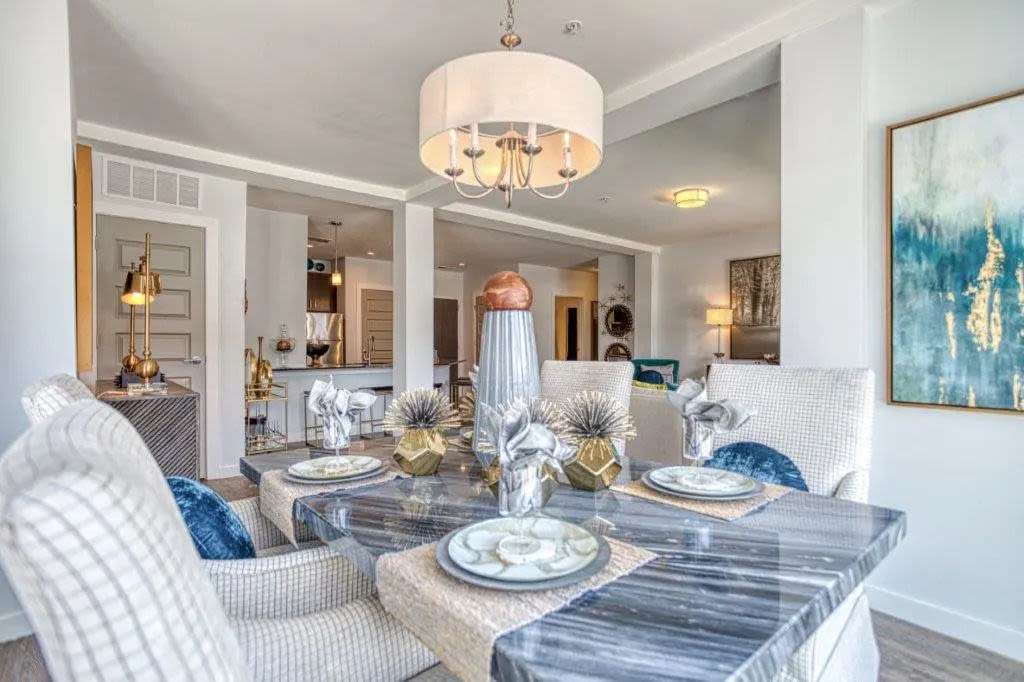 Dining table at Carroll at Bellemeade in Greensboro, North Carolina