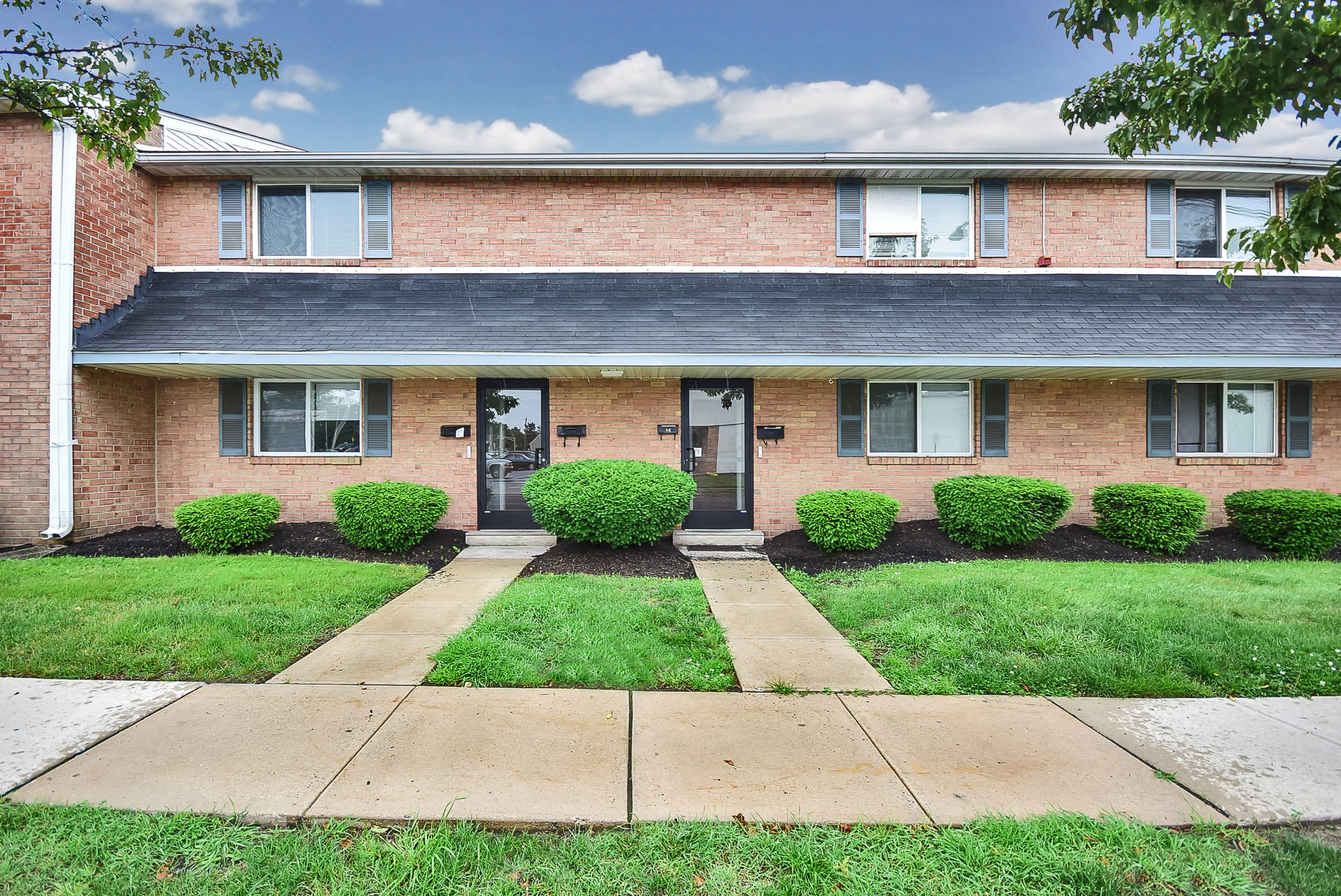 Warwick Terrace Apartment Homes 2 of 2