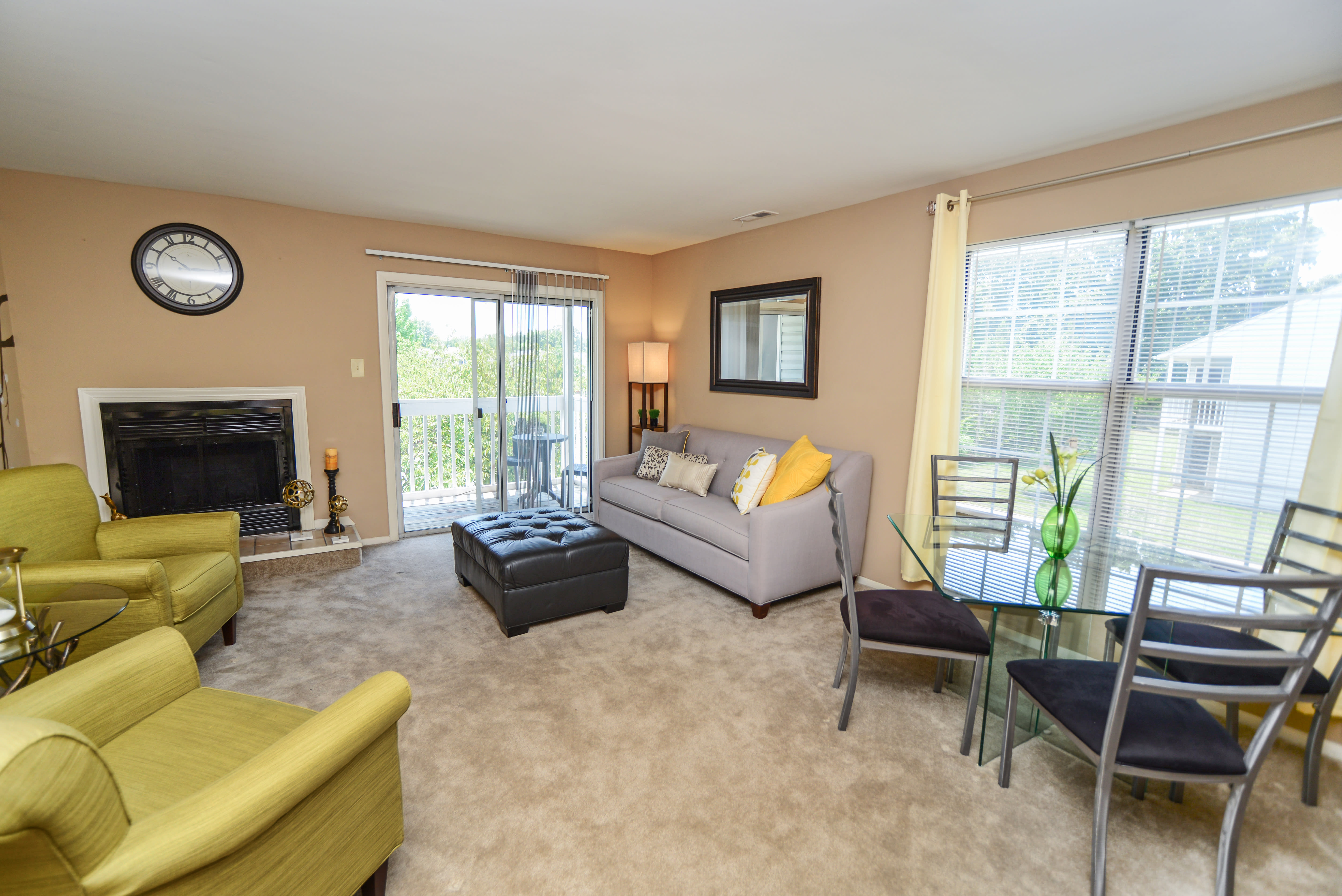 Fox Run Apartments & Townhomes 2 of 2
