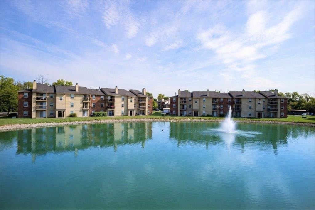 Hidden Lakes Apartment Homes 2 of 2