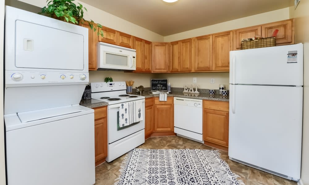 Sherwood Village Apartment & Townhomes 2 of 2