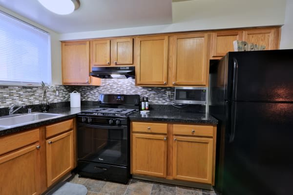 Taylor Park Apartment Homes 2 of 2