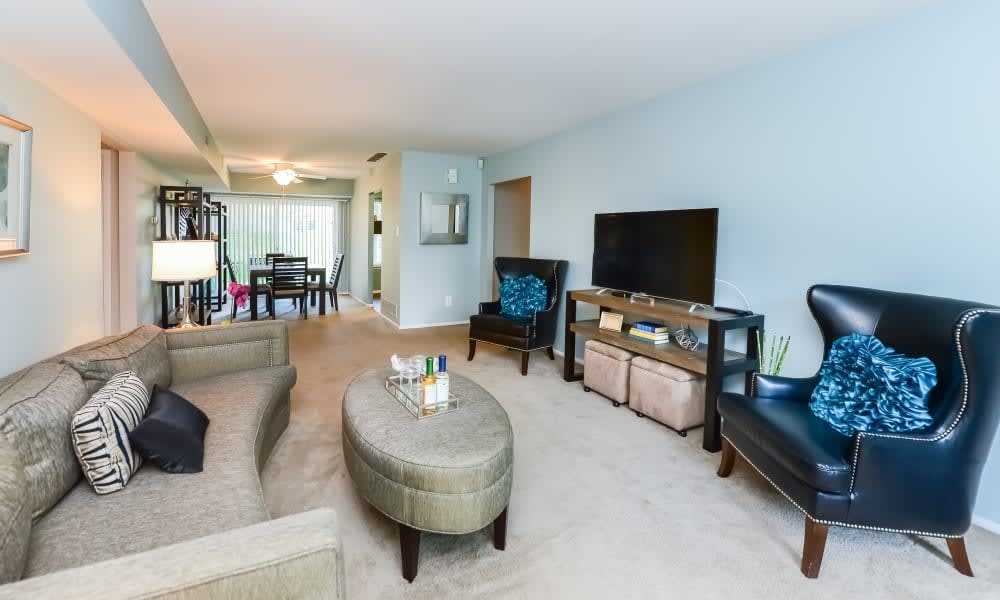 Brookside Manor Apartments & Townhomes 2 of 2