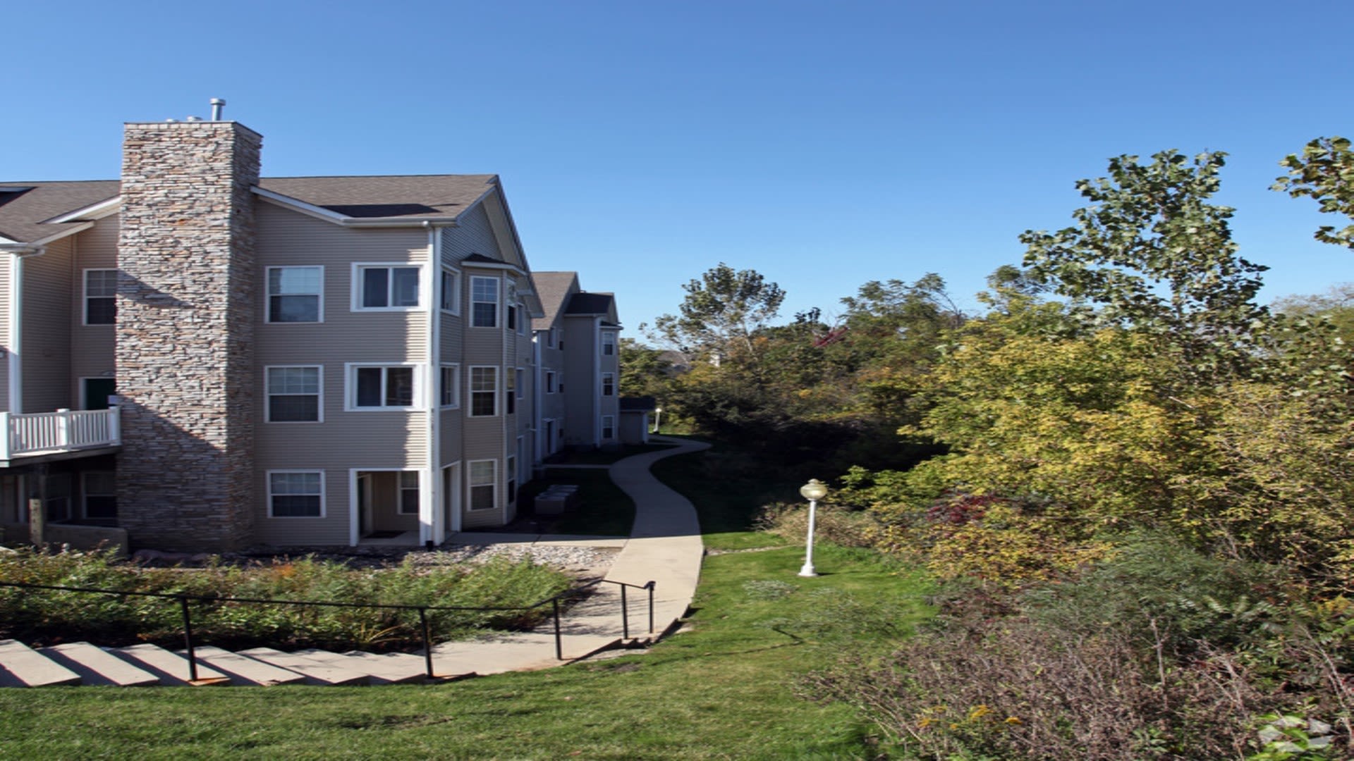 Hills of Aberdeen Apartment Homes 1 of 2