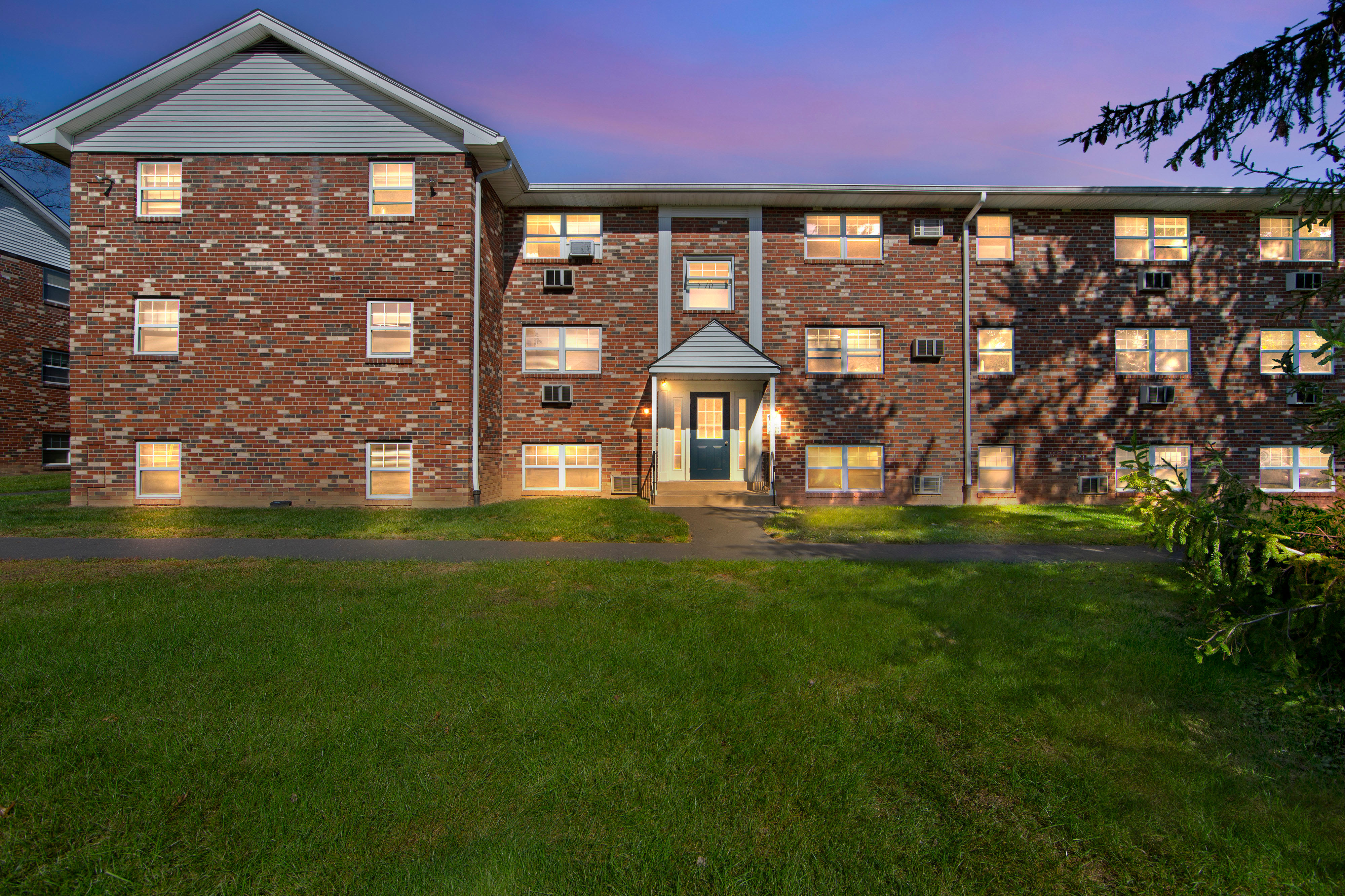 Wissahickon Park Apartment Homes 2 of 2
