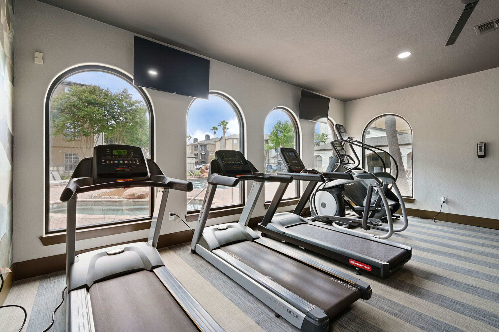 Gym at Florence (1 of 7)