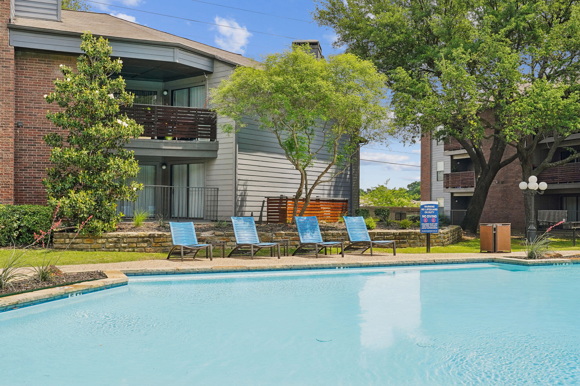 Pool at Vantage Point Apartments (5 of 8)
