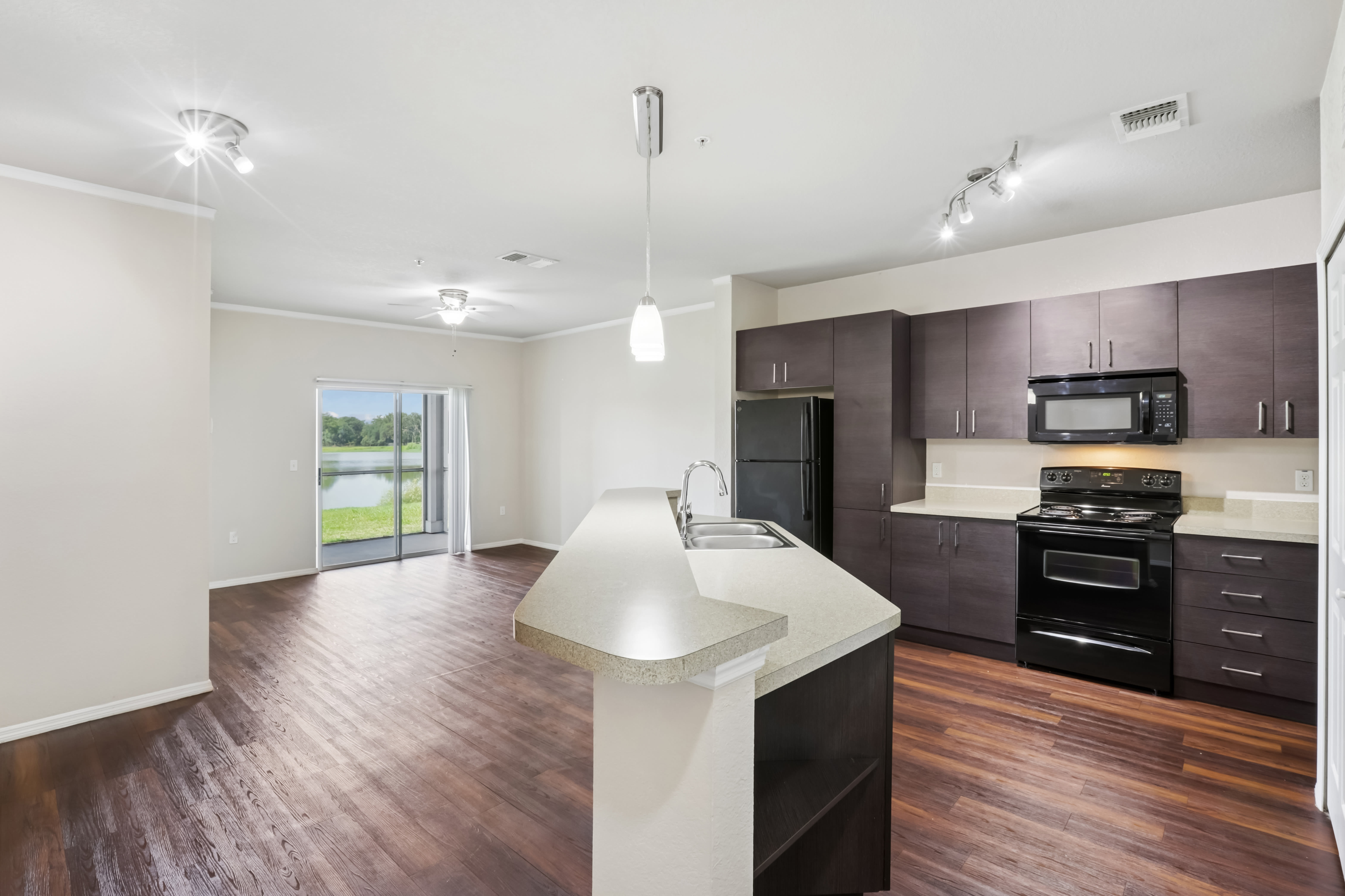 Kitchen area at Century Lakehouse, Plant City, Florida