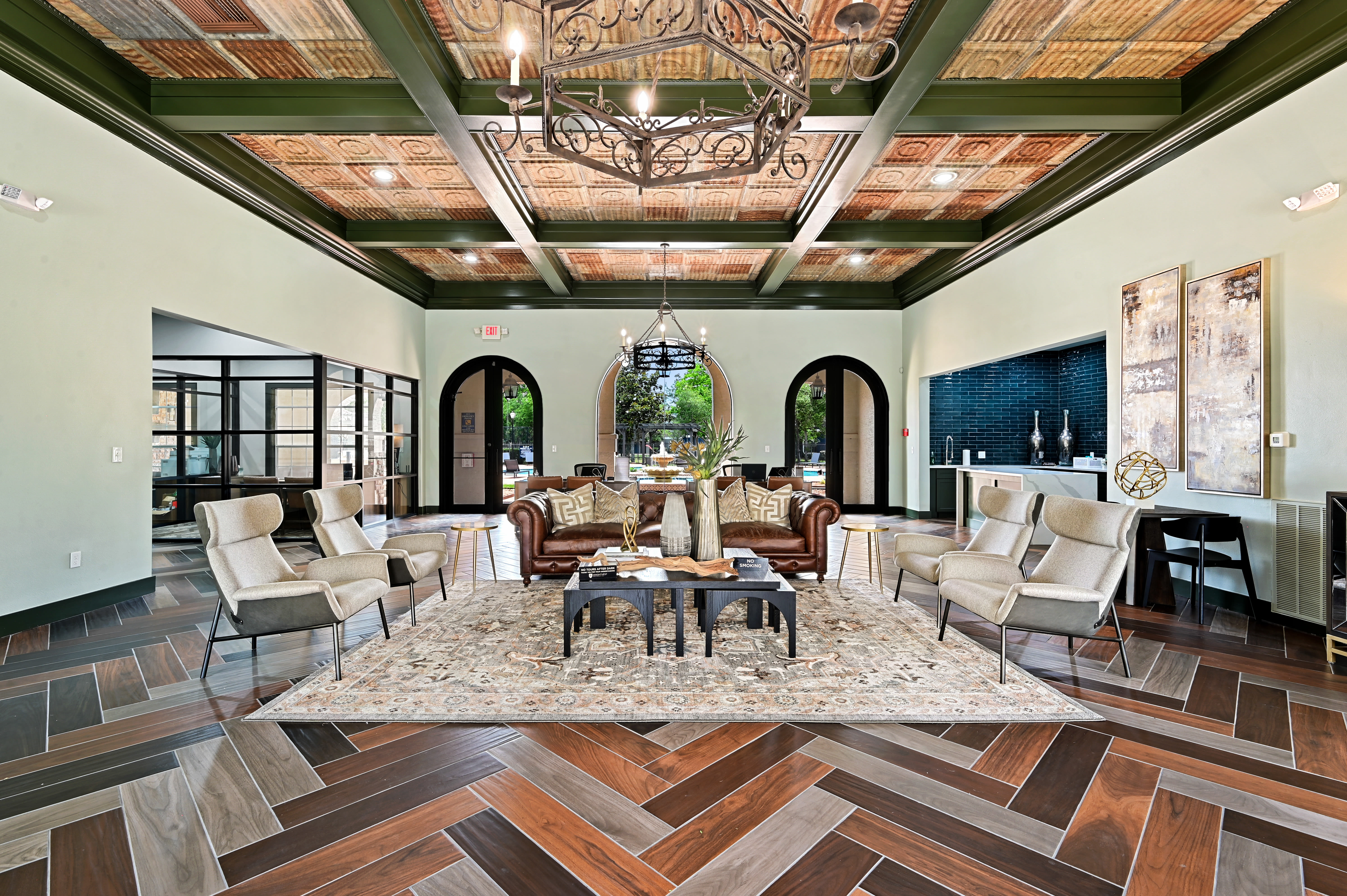 Lobby at Vineyards (6 of 6)