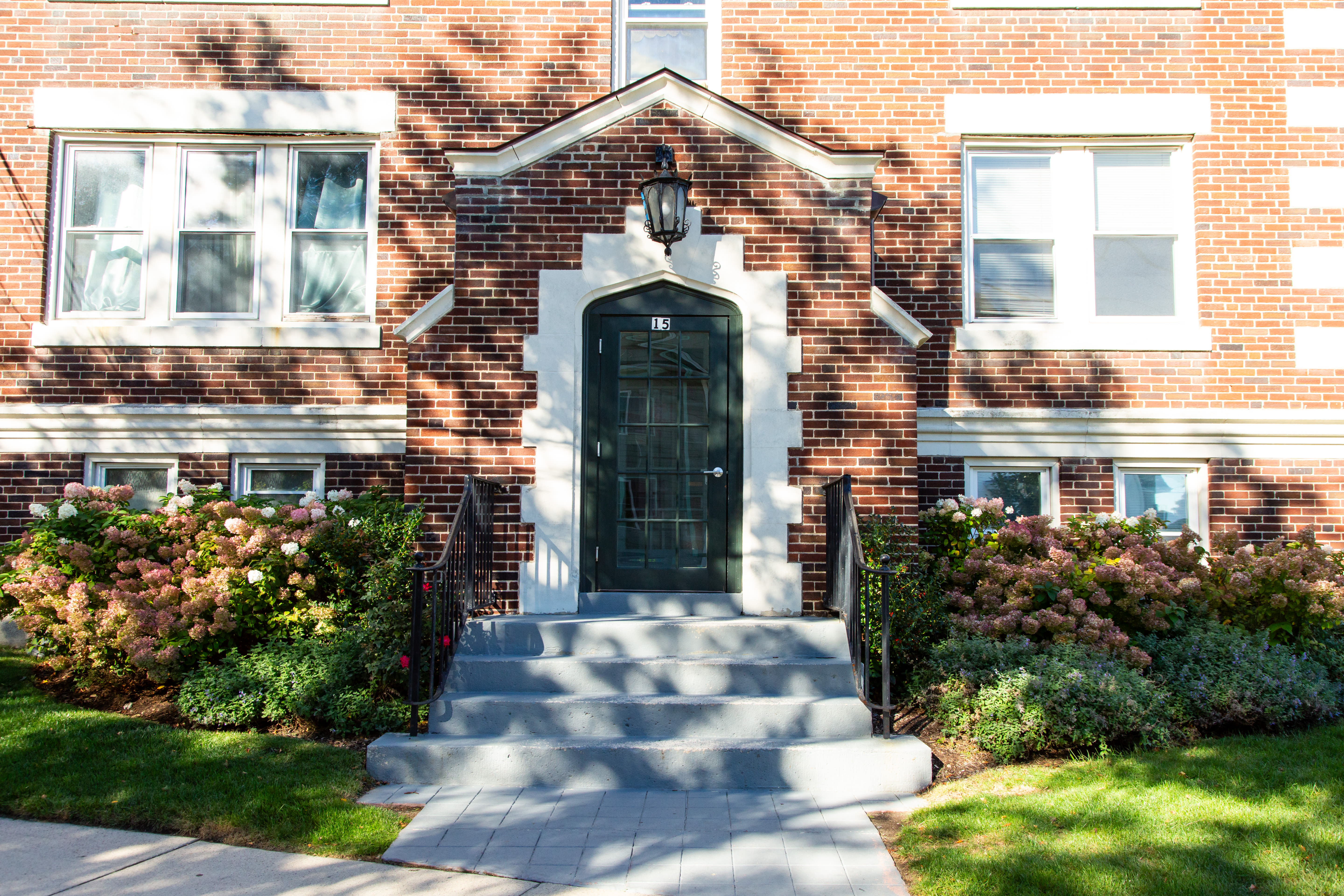 Community entrance at HCA 840-846 Mass Ave in Arlington, Massachusetts