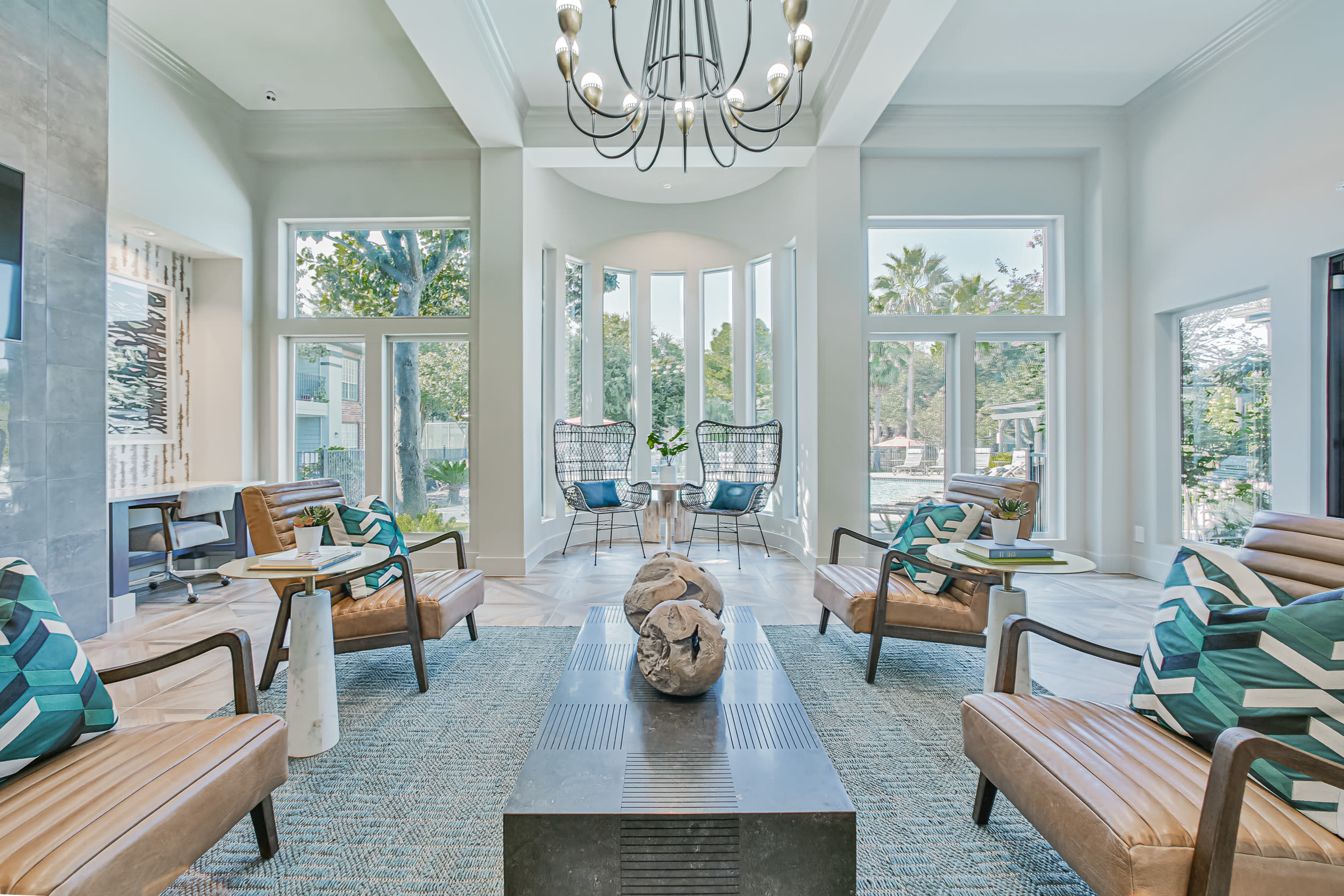 Lobby at Barnett (2 of 3)