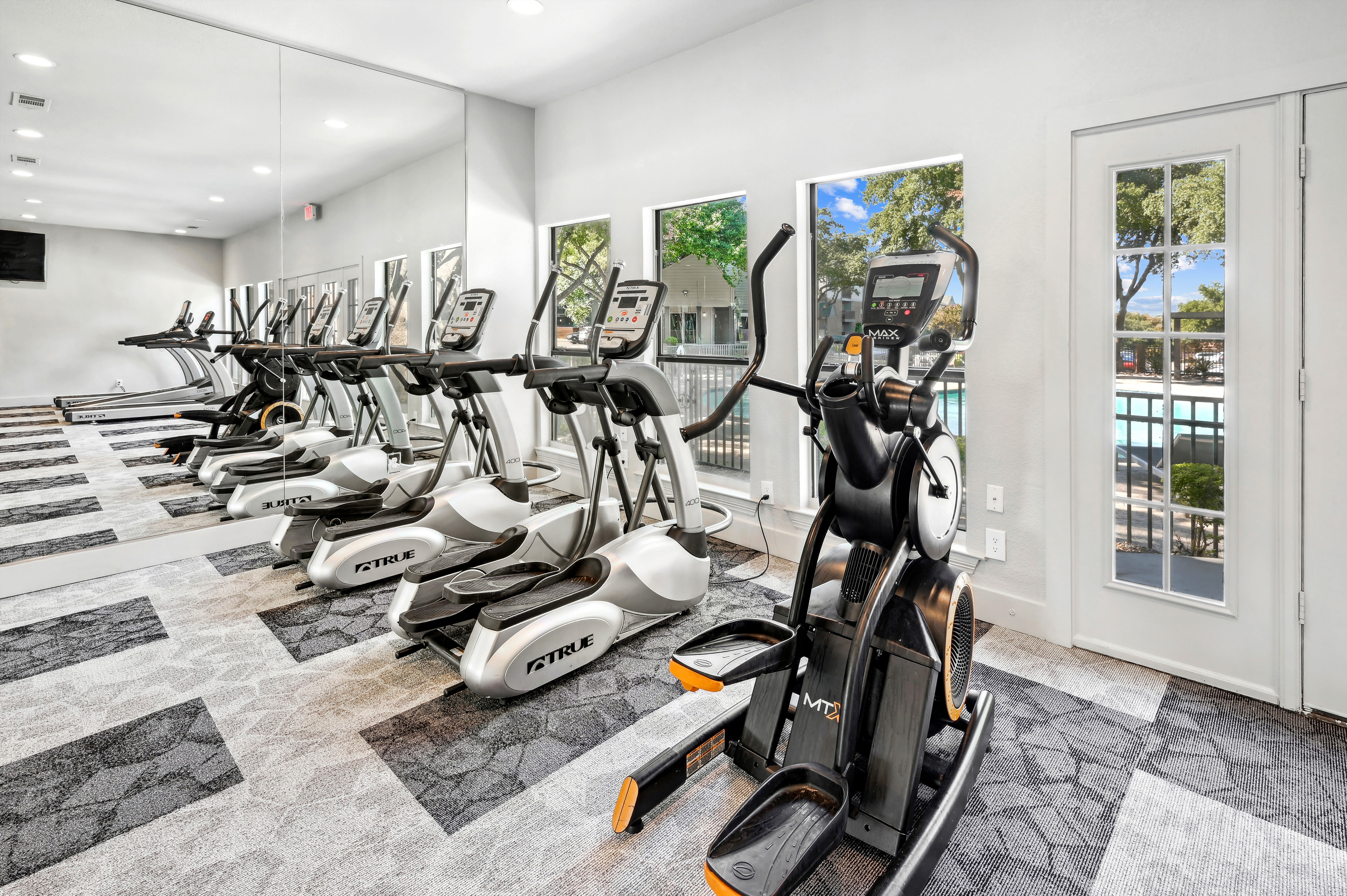 Gym at Avondale Parc at Bellmar (4 of 5)
