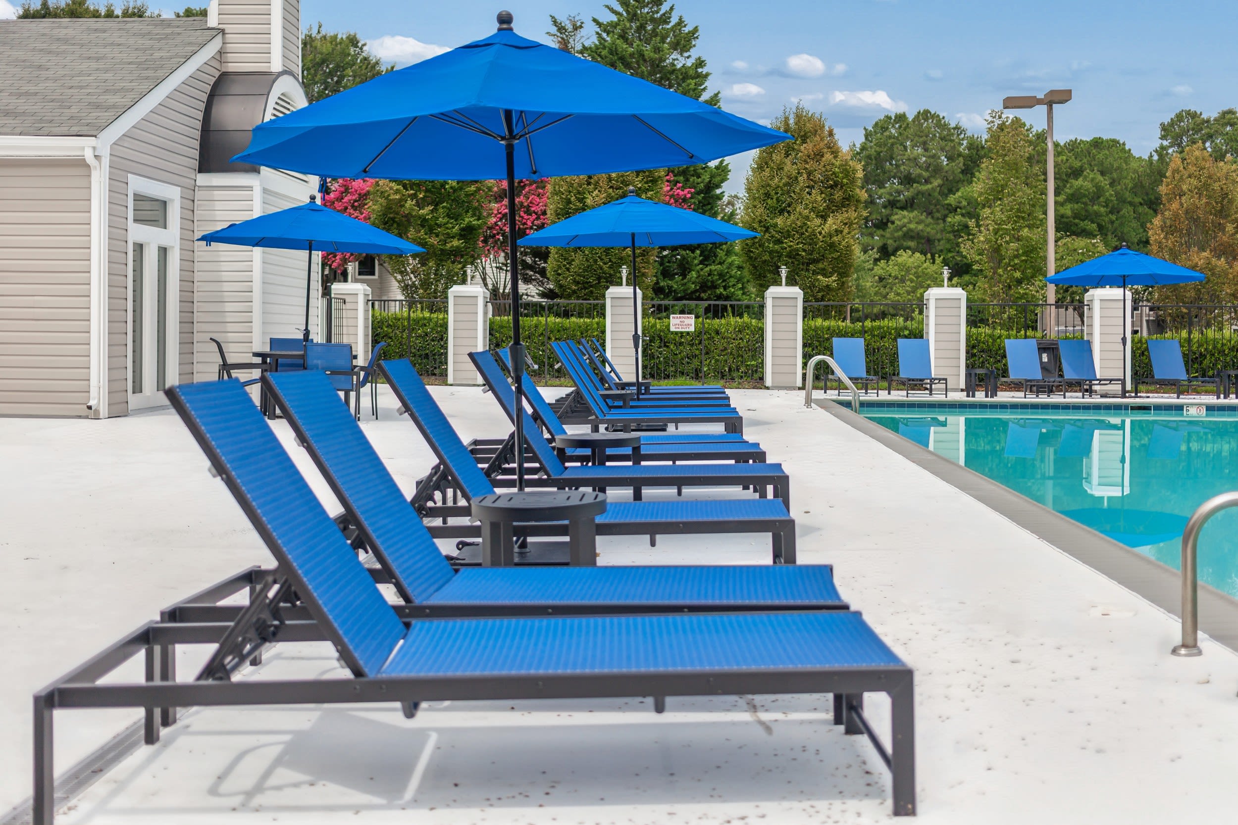 https://g5-assets-cld-res.cloudinary.com/image/upload/v1787604449/g5/g5-c-igo6wti6-pegasus-residential/g5-cl-1q35x93v29-pegasus-residential-richmond-va/uploads/reserve-south-apartments-hioaks-va-lounge-seating-at-the-pool