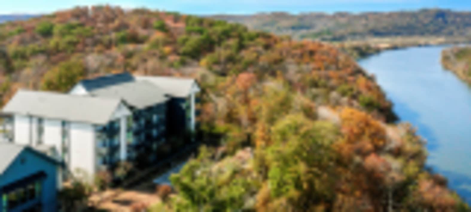 1-bedroom apartment at Rivertop Apartments in Nashville